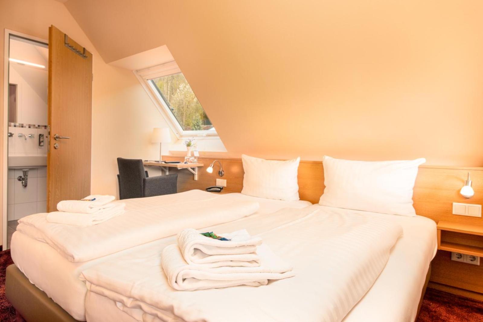 Double Room - Photo 24