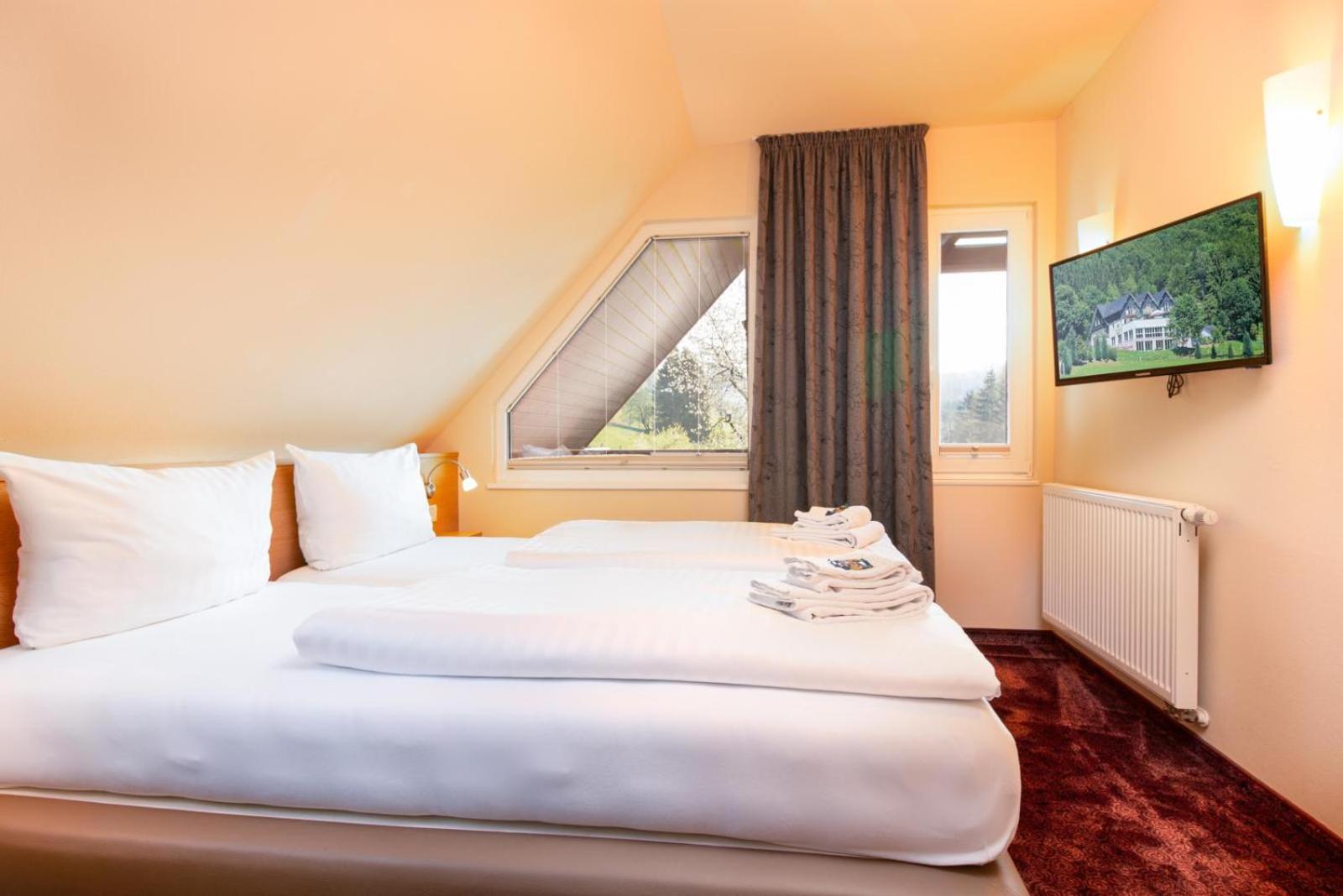Double Room - Photo 23