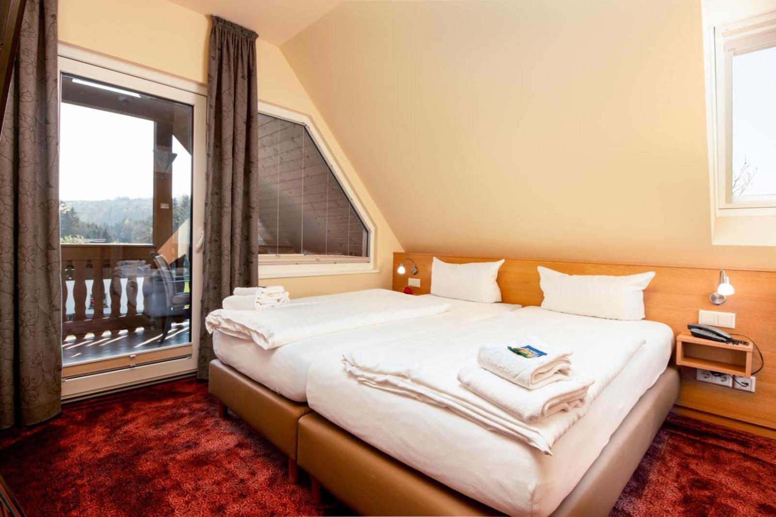 Double Room - Photo 2