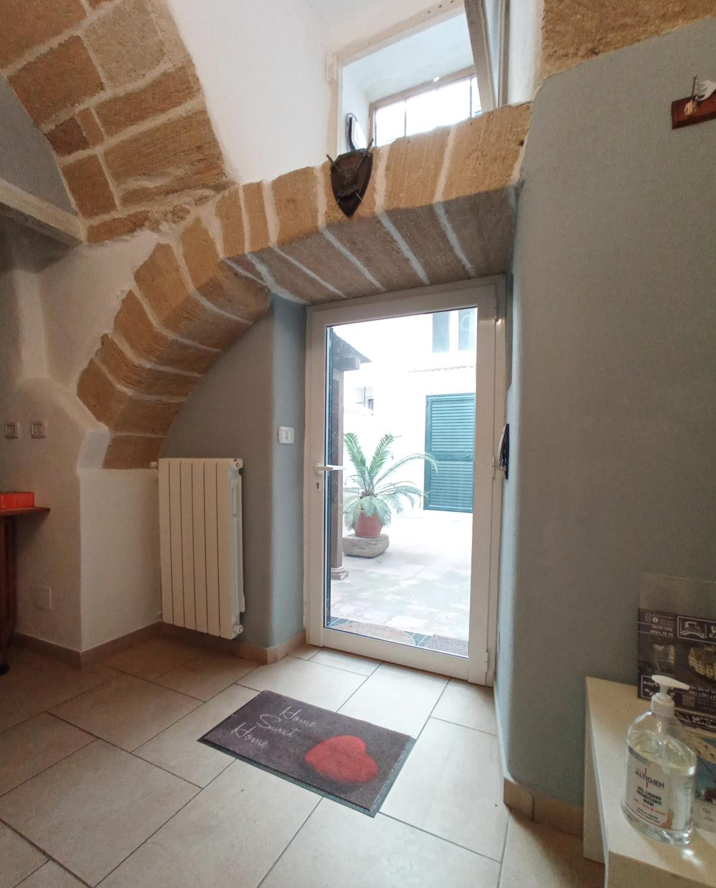 Apartment - Ground Floor photo 3