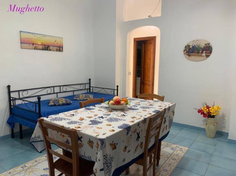 Two-Bedroom House - Photo 17