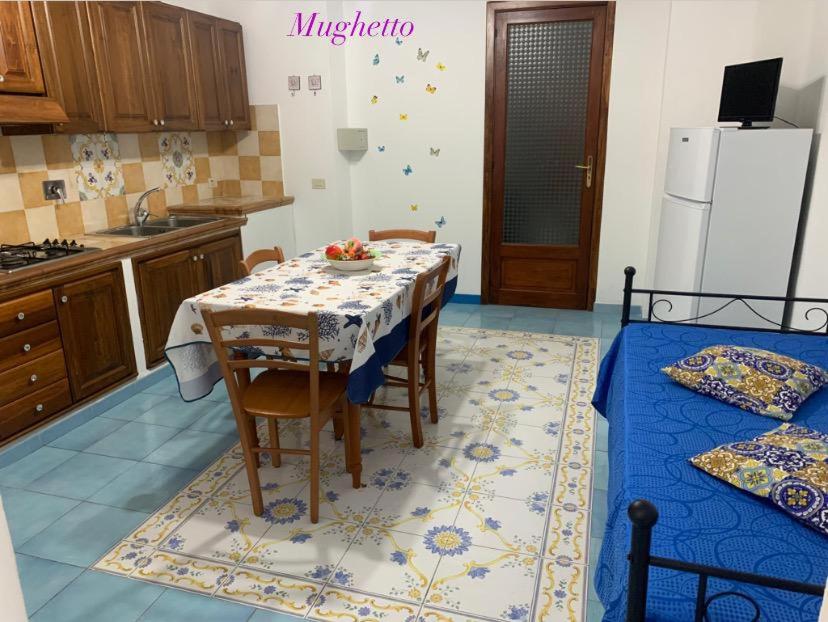 Two-Bedroom House - Photo 16