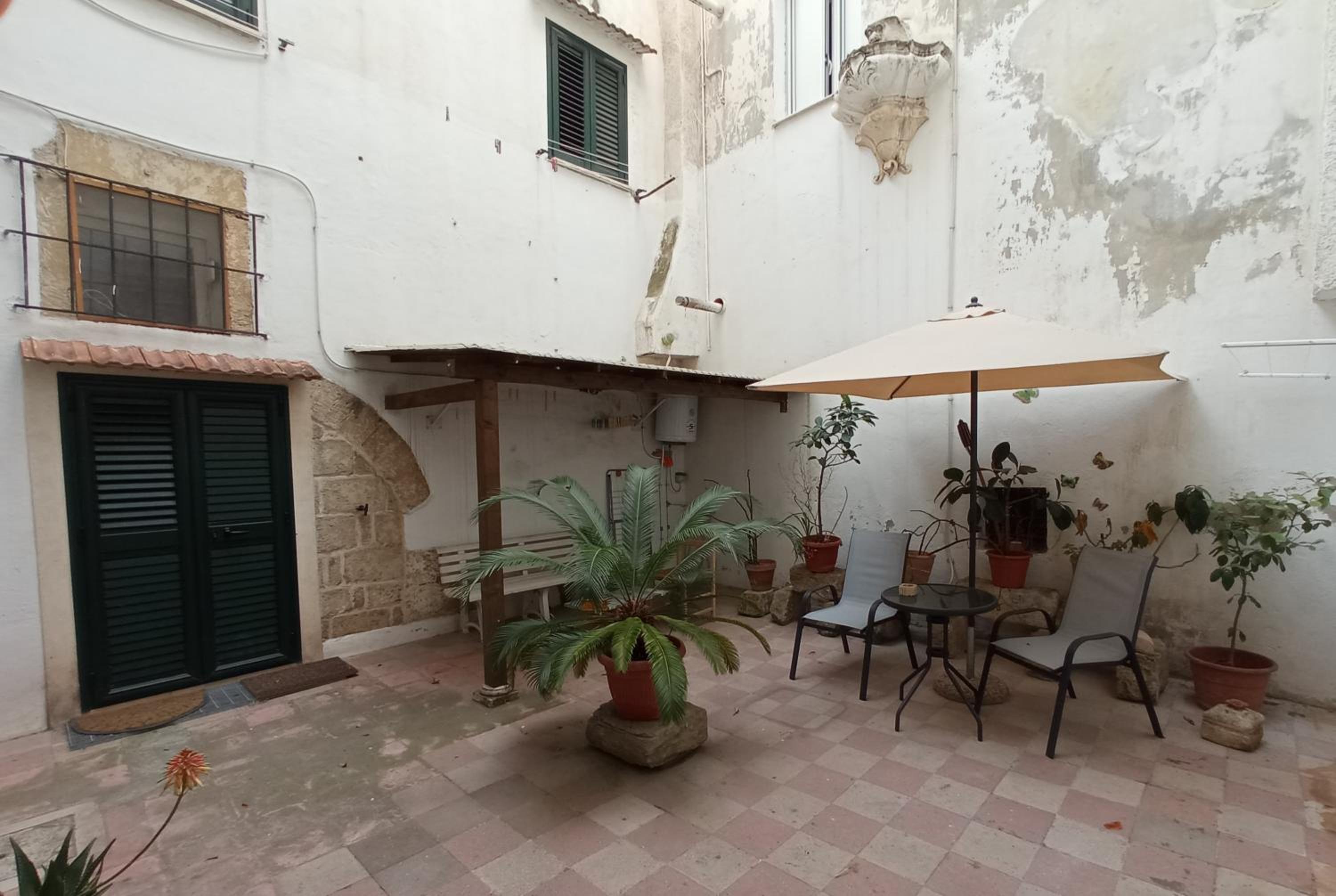 Apartment - Ground Floor photo 2