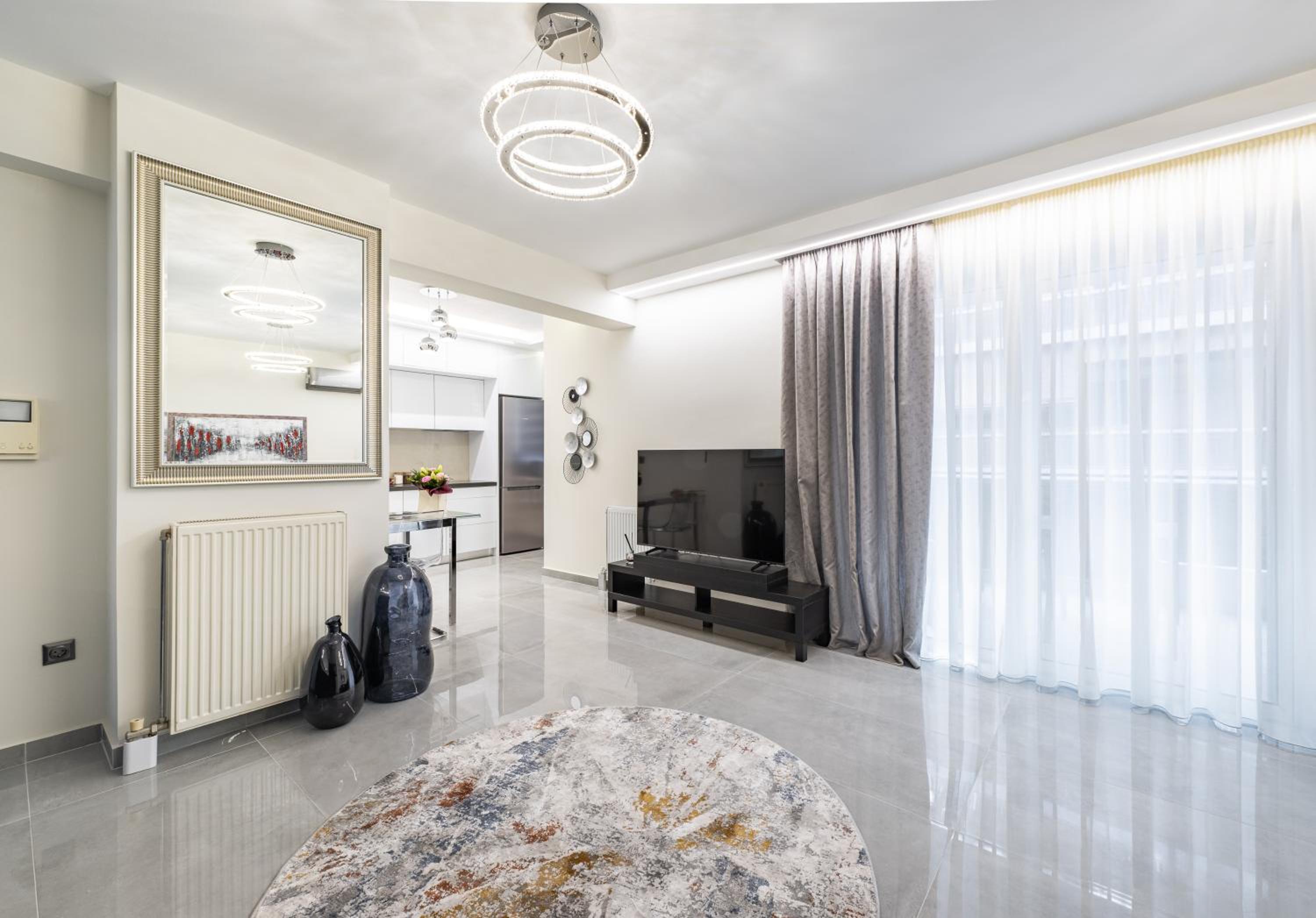 Apartment with Terrace photo 2