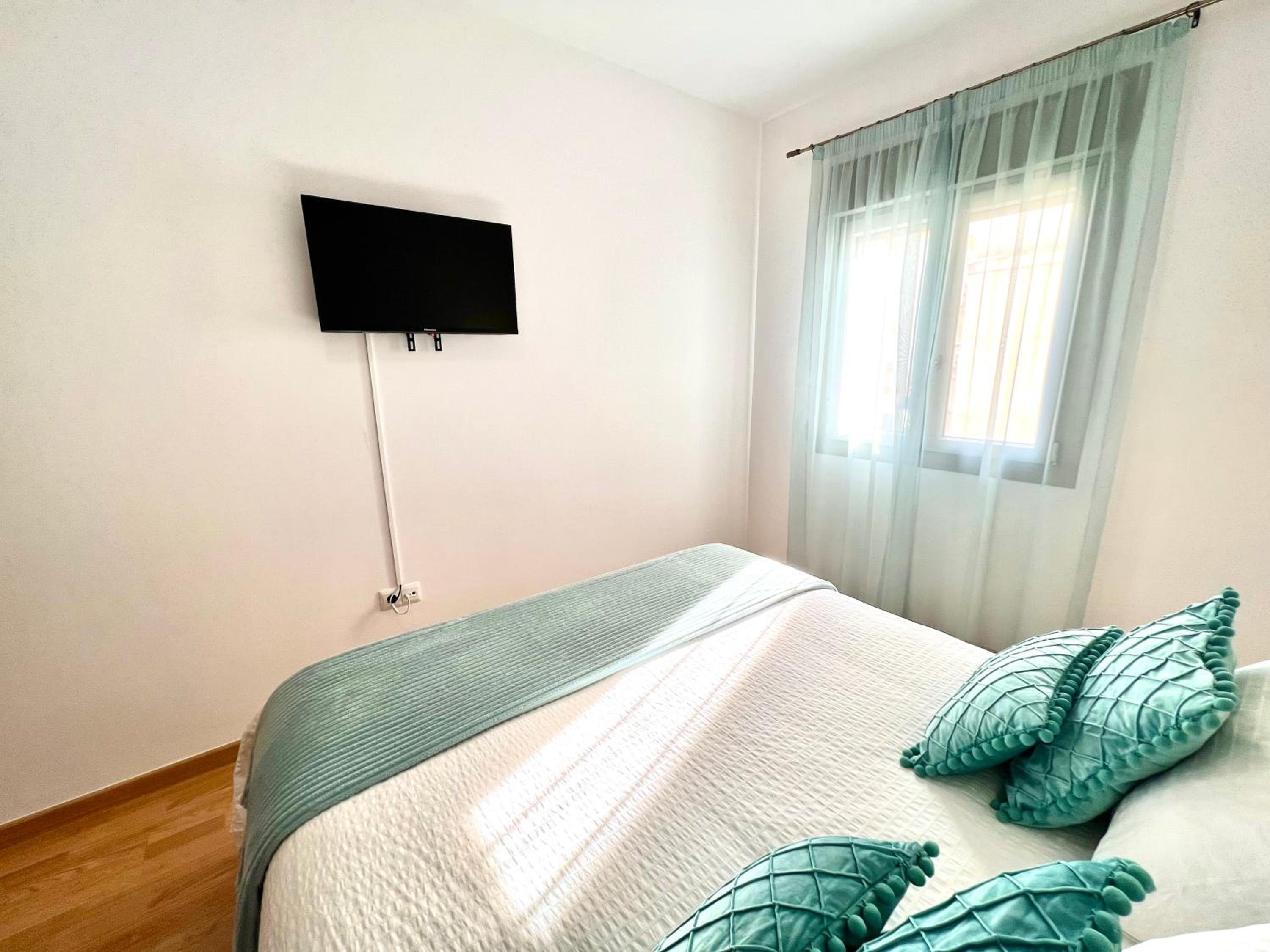 One-Bedroom Apartment - Photo 13