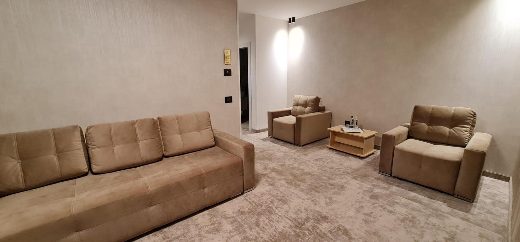 One-Bedroom Apartment - Photo 20