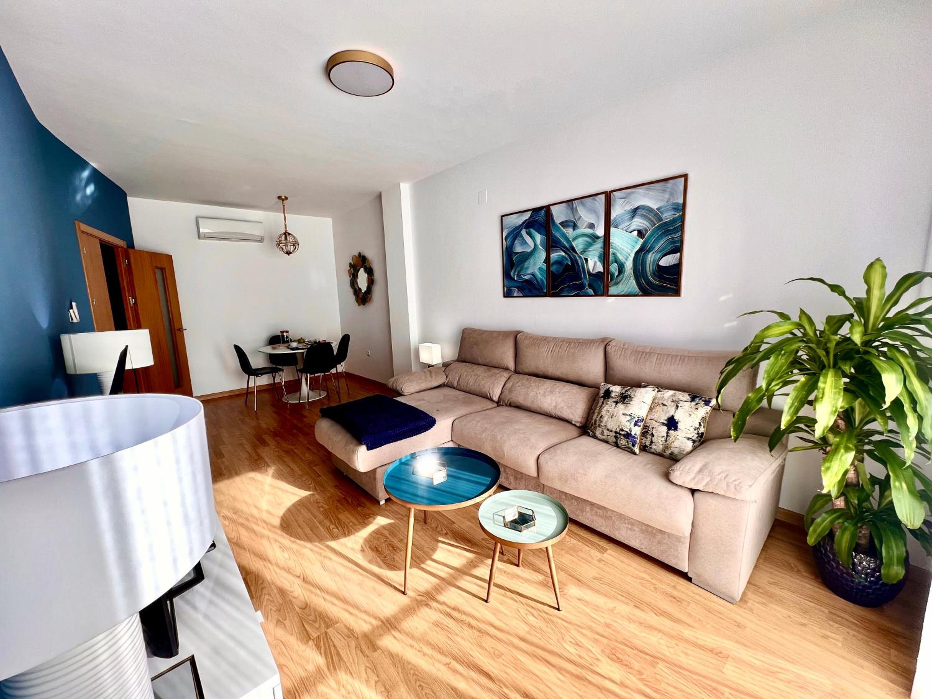 One-Bedroom Apartment - Photo 17