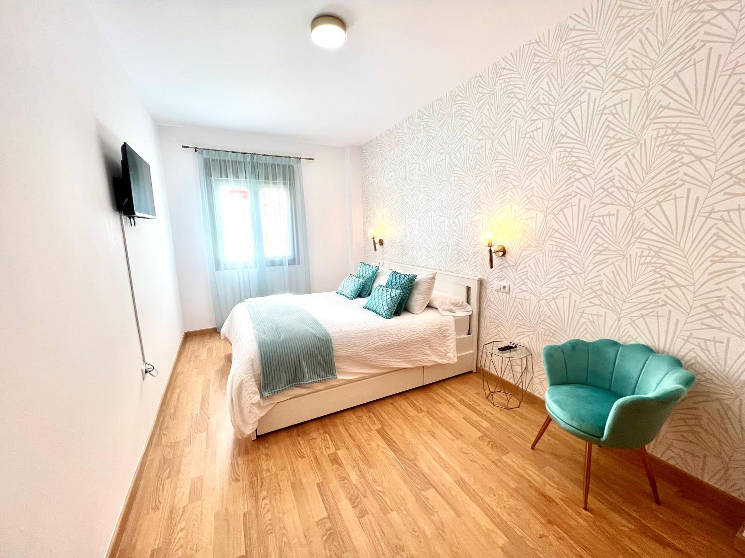 One-Bedroom Apartment - Photo 19