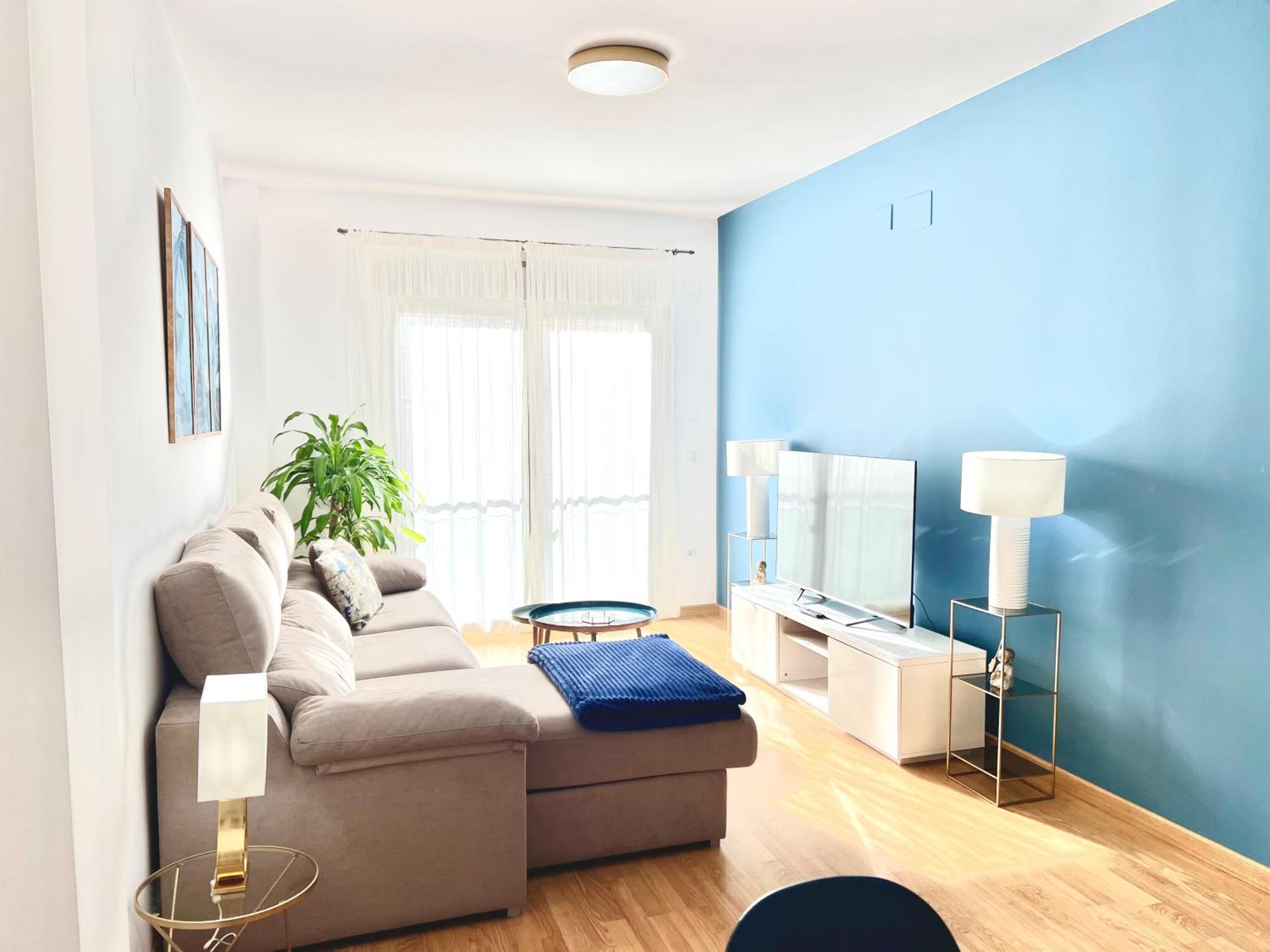 One-Bedroom Apartment - Photo 20