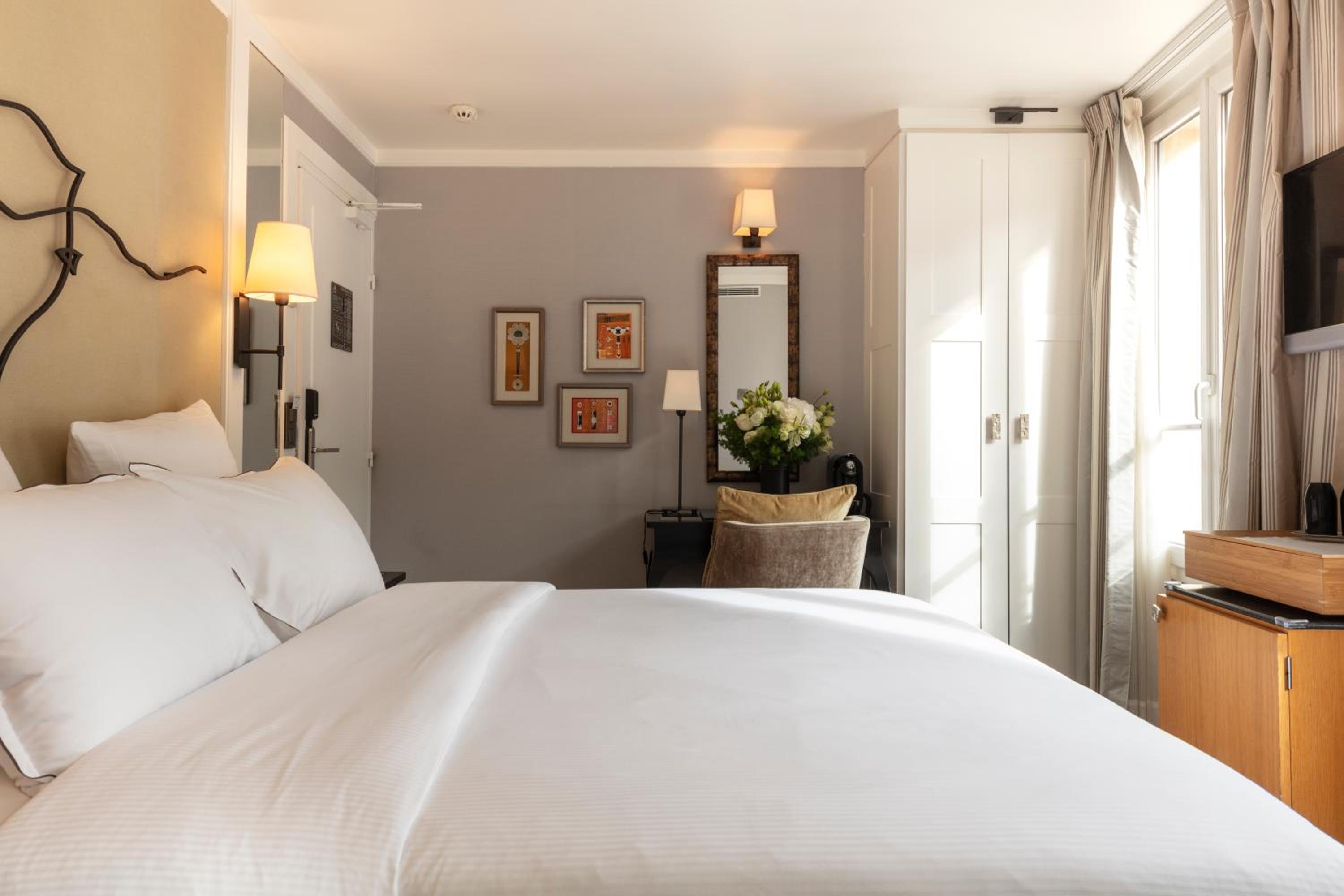 Deluxe Double or Twin Room - "La Madame" photo 1