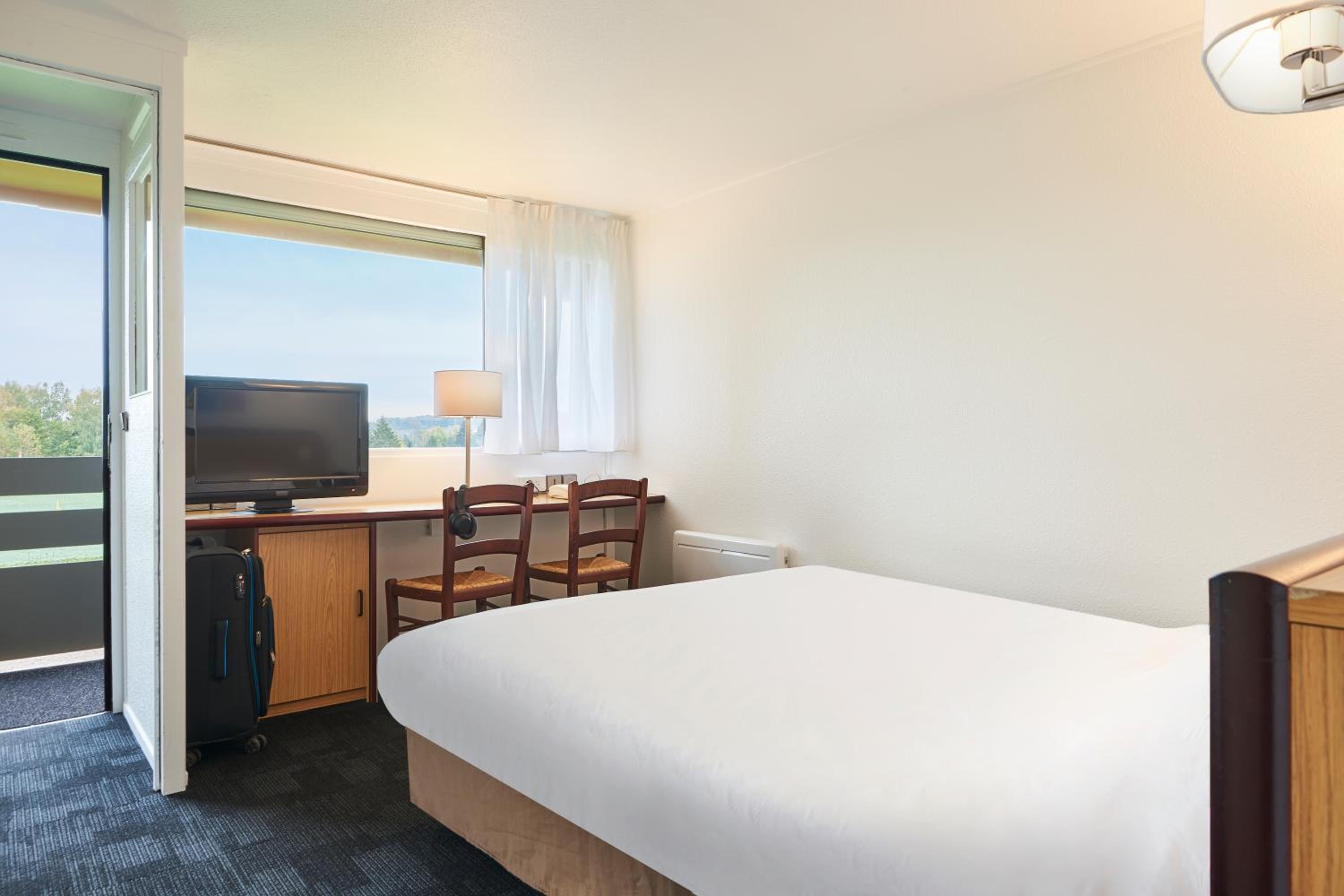 Double Room - Photo 3