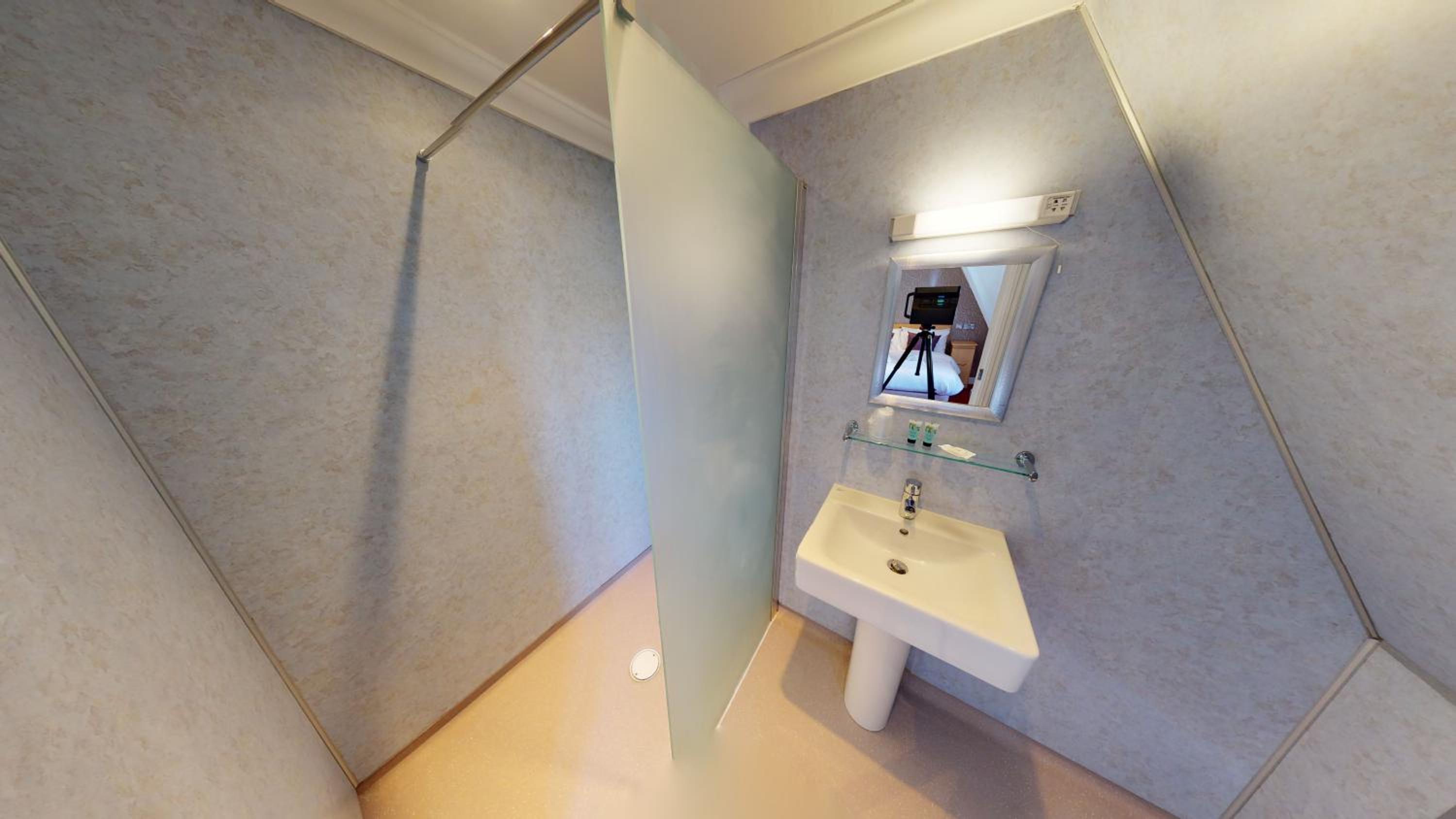 Double Room with Sea View - Photo 4