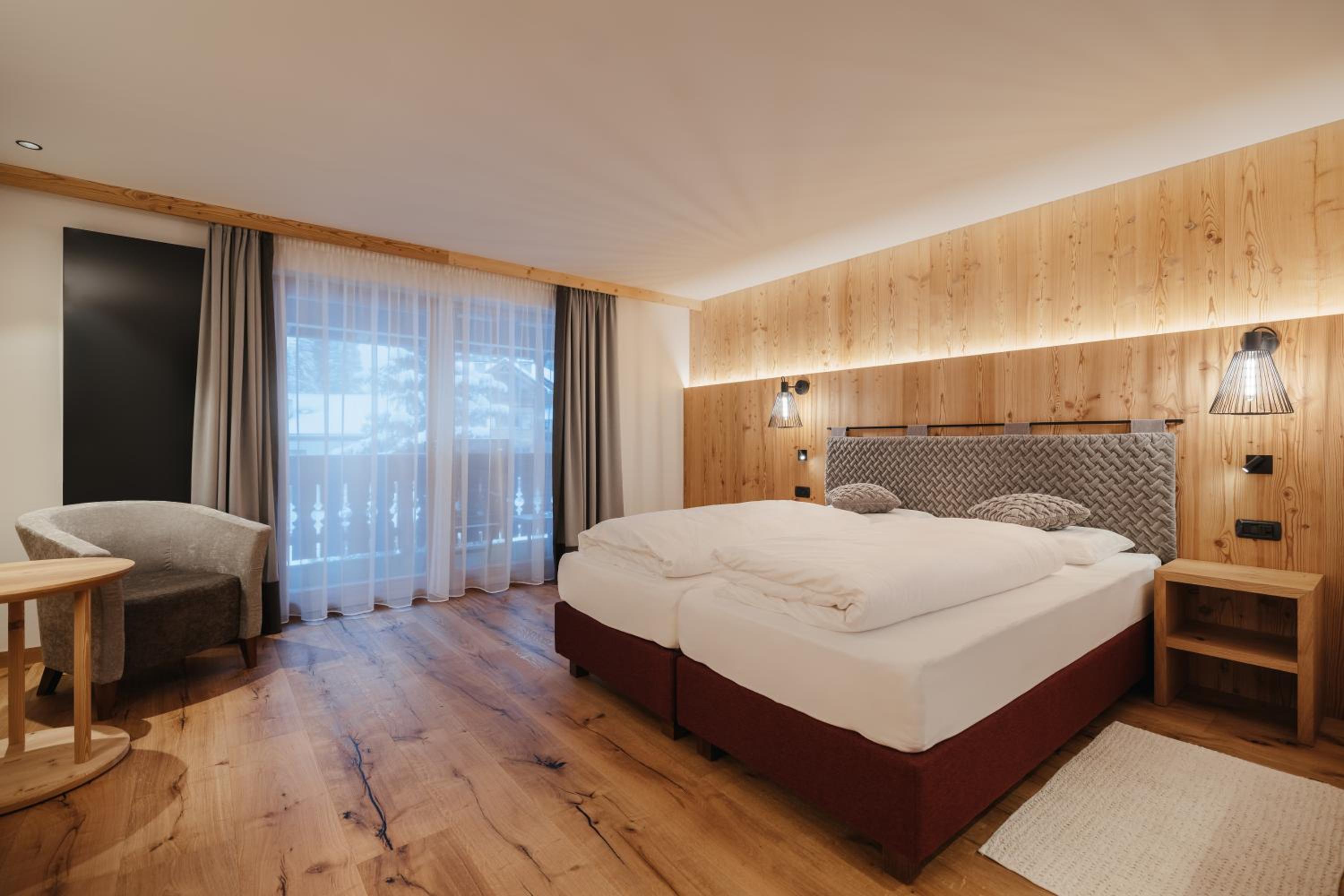 Junior Suite - Photo 1