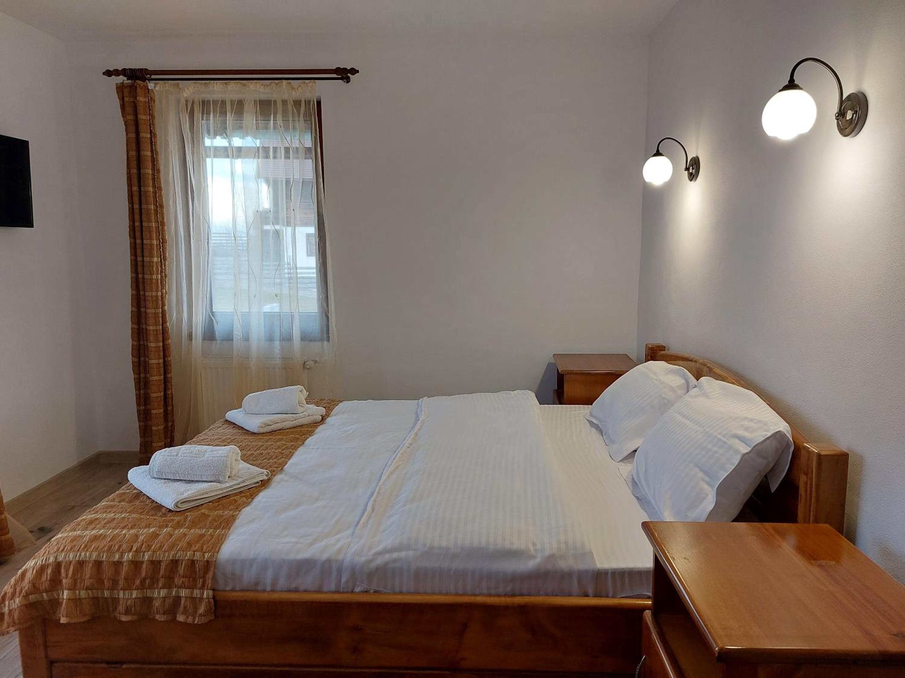 Double Room with Balcony photo 3