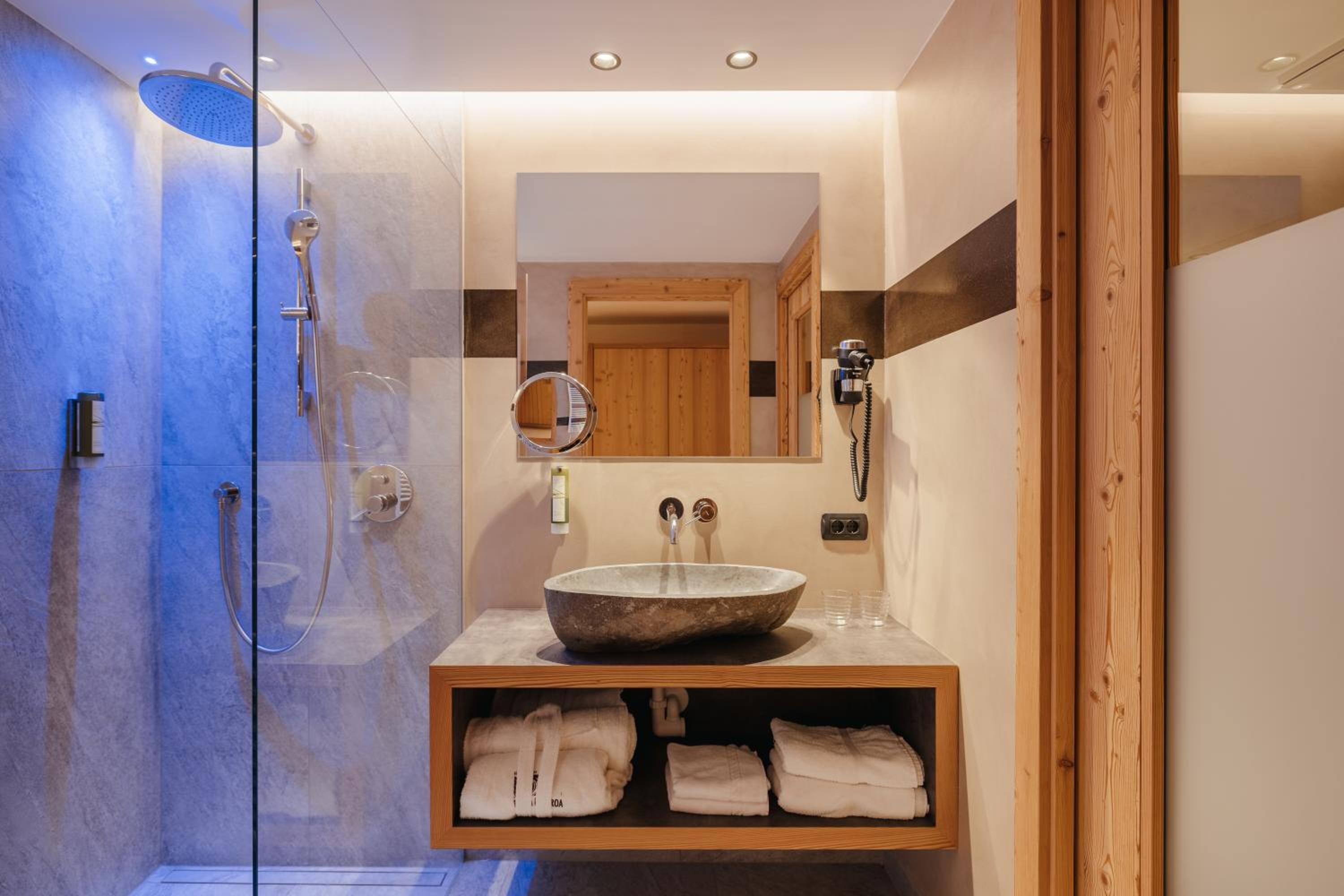 Junior Suite - Photo 4