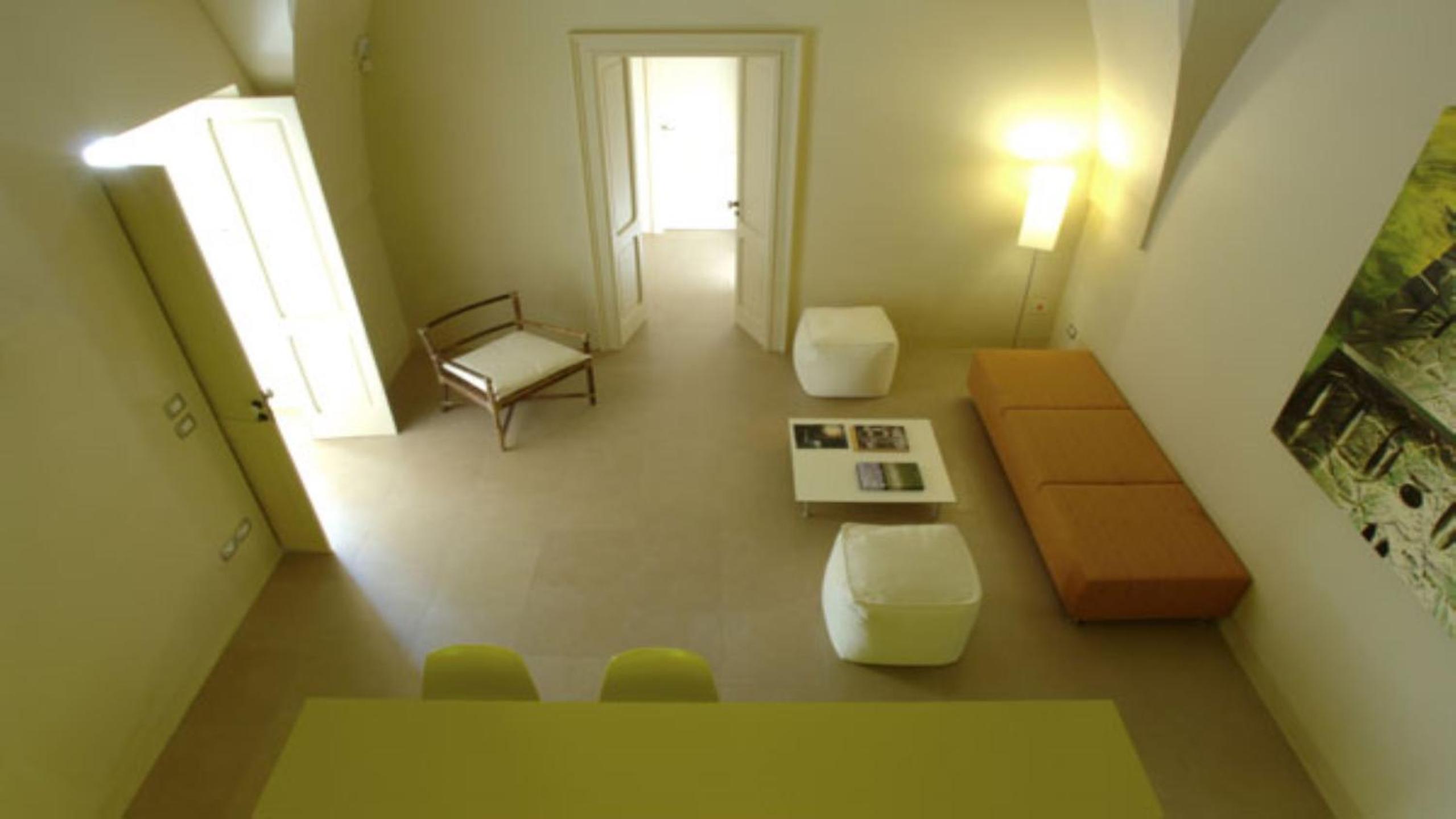 Deluxe Two-Bedroom Apartment with Garden View photo 1