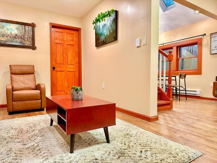 Three-Bedroom Chalet photo 2