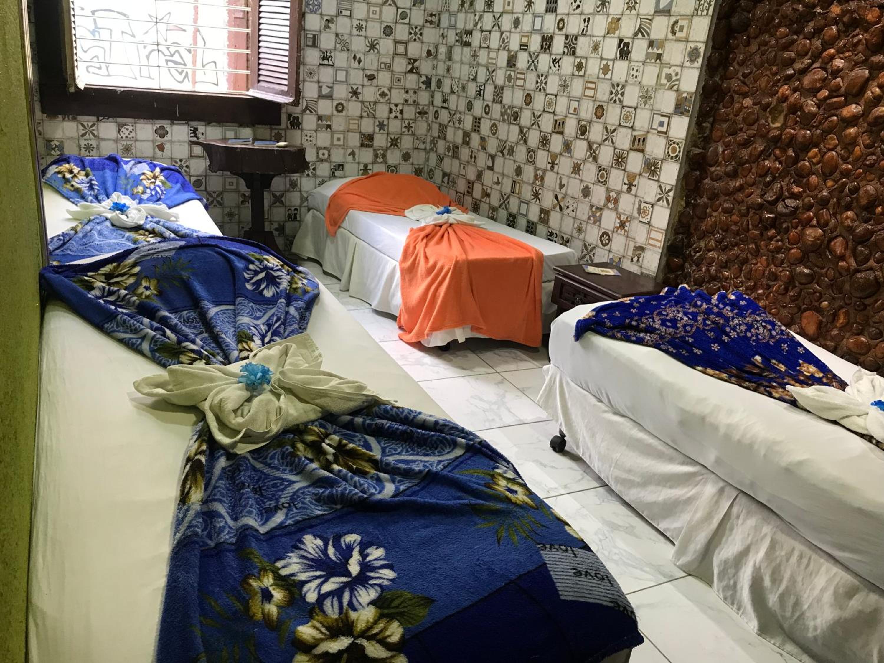 Single Bed in Male Dormitory Room photo 1