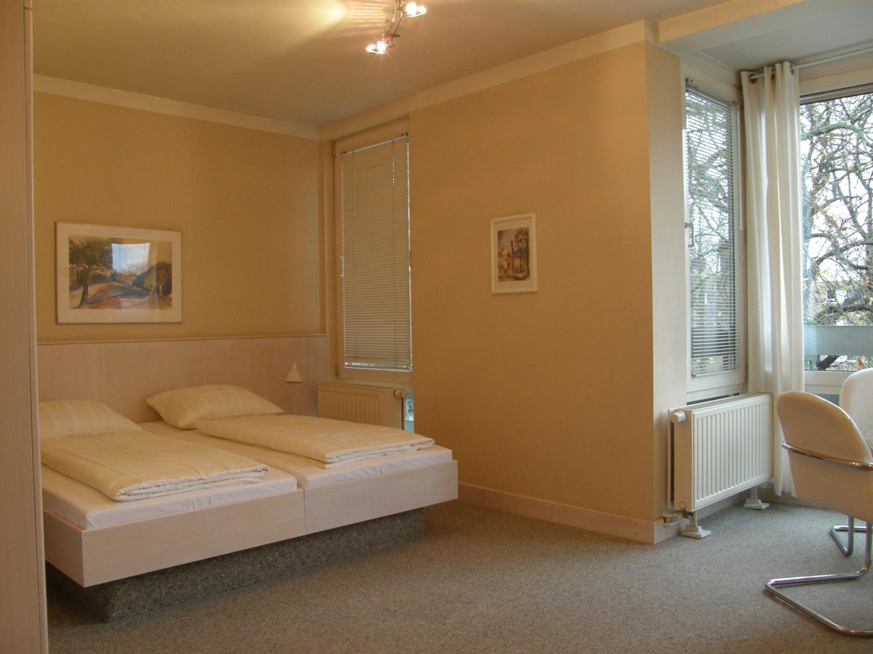 Family Room photo 2