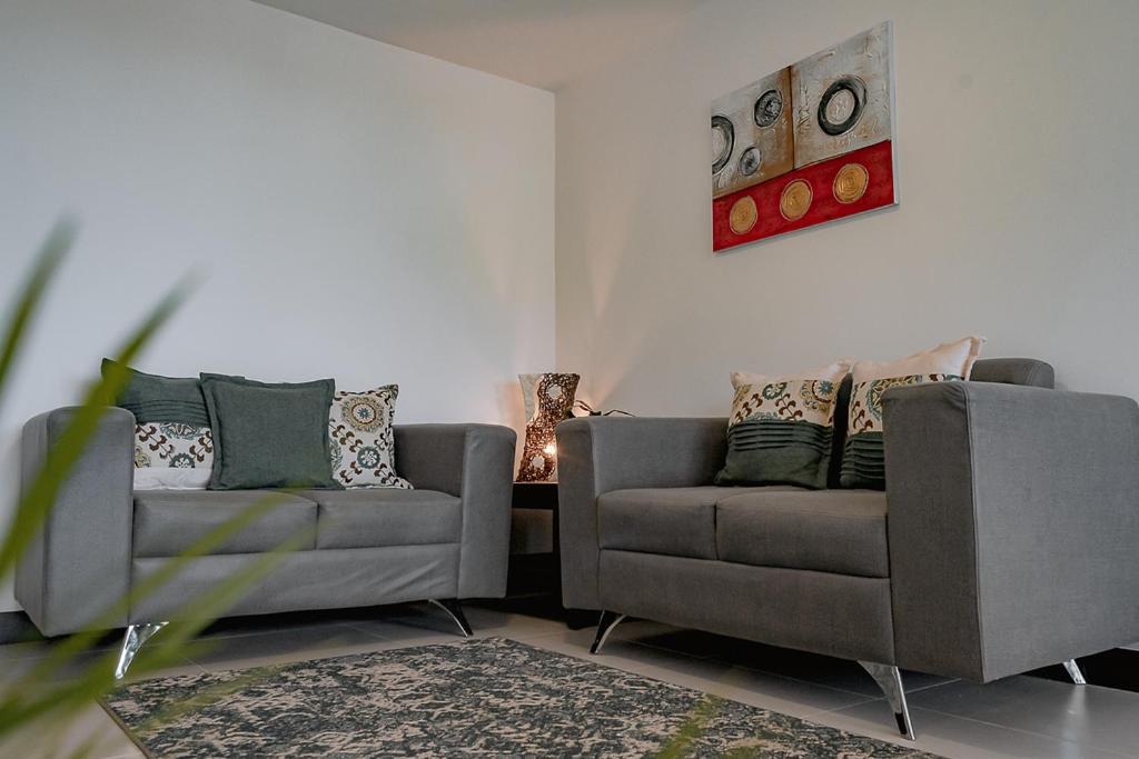 Three-Bedroom Apartment - Photo 43
