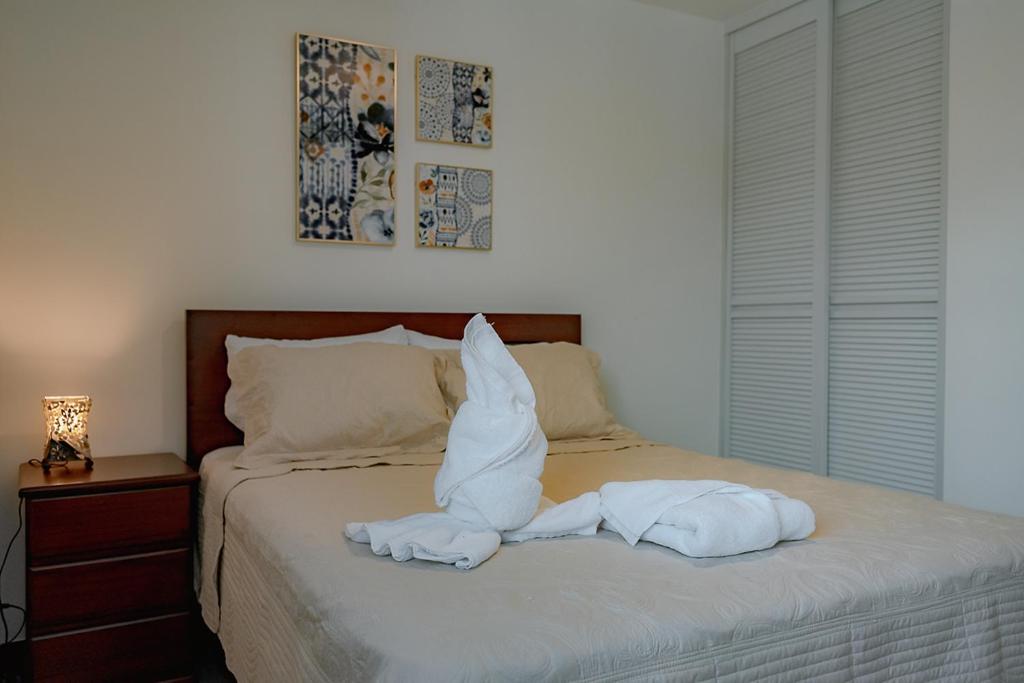Three-Bedroom Apartment - Photo 6