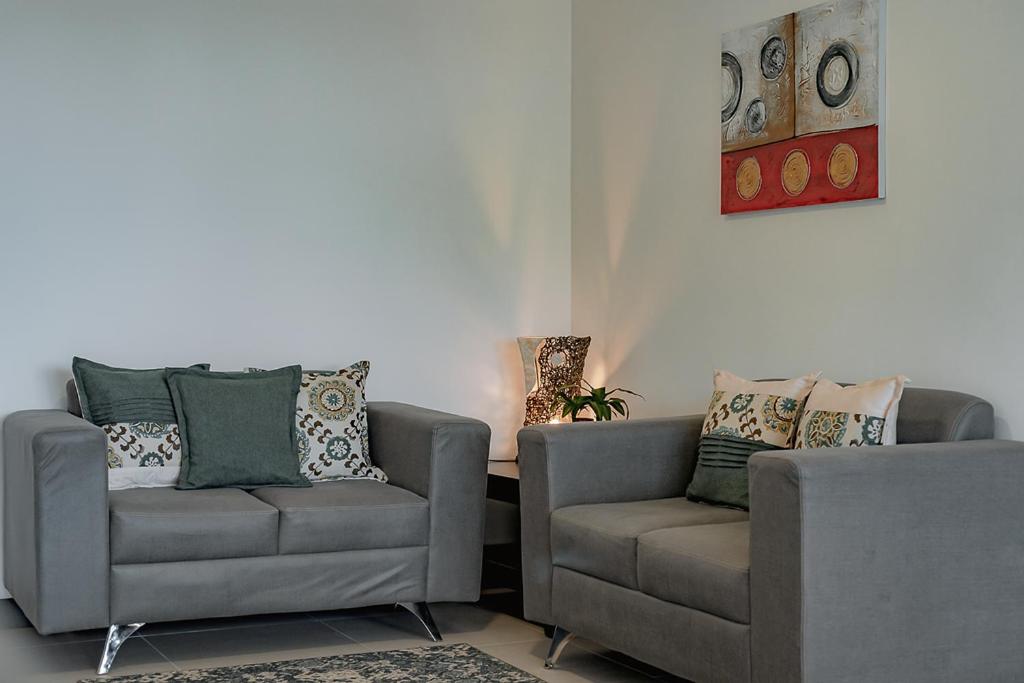 Three-Bedroom Apartment - Photo 34