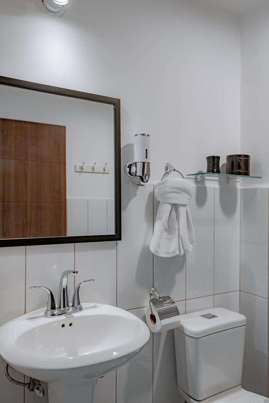 Three-Bedroom Apartment - Photo 31
