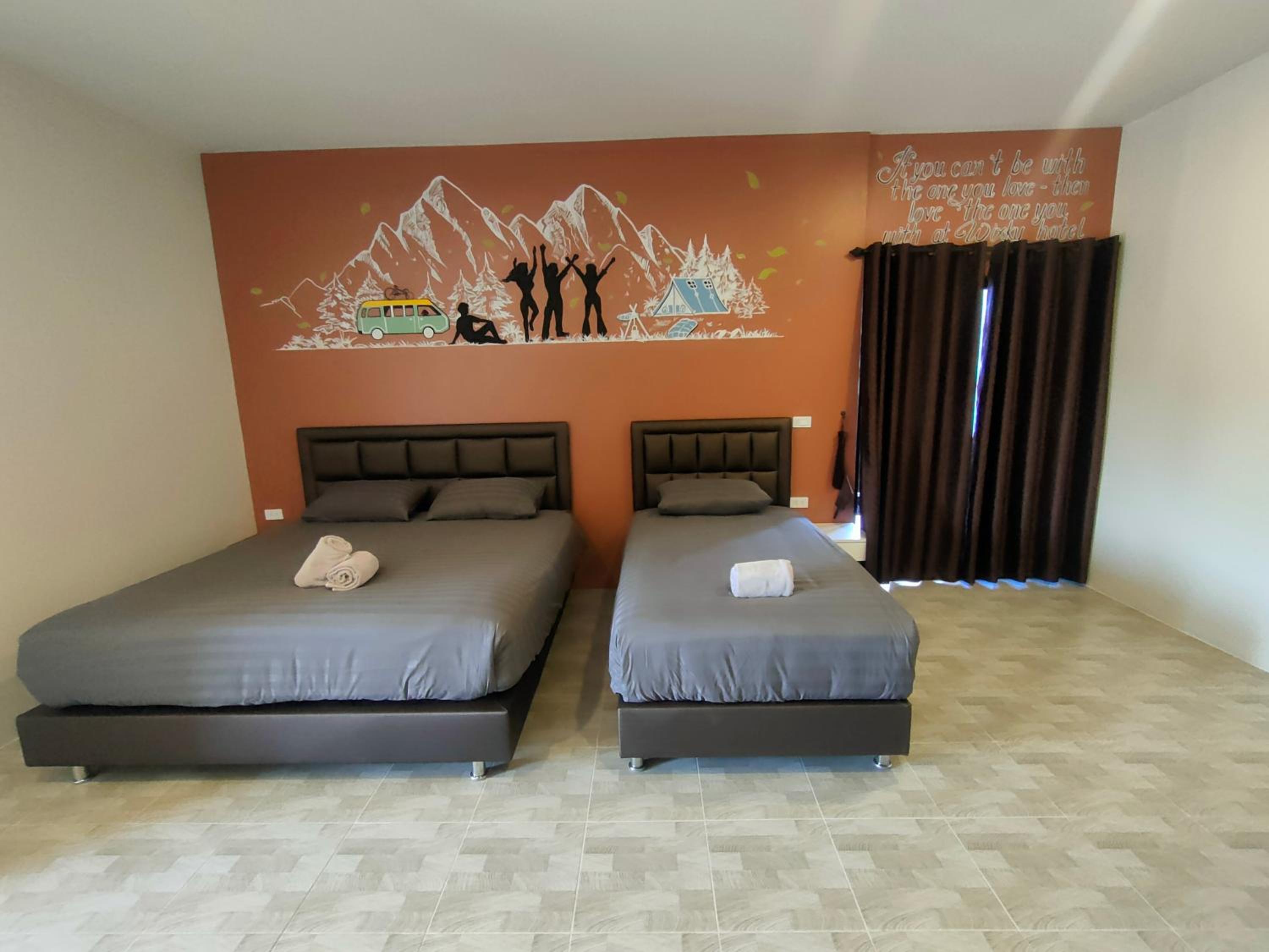 Classic Quadruple Room - Photo 5