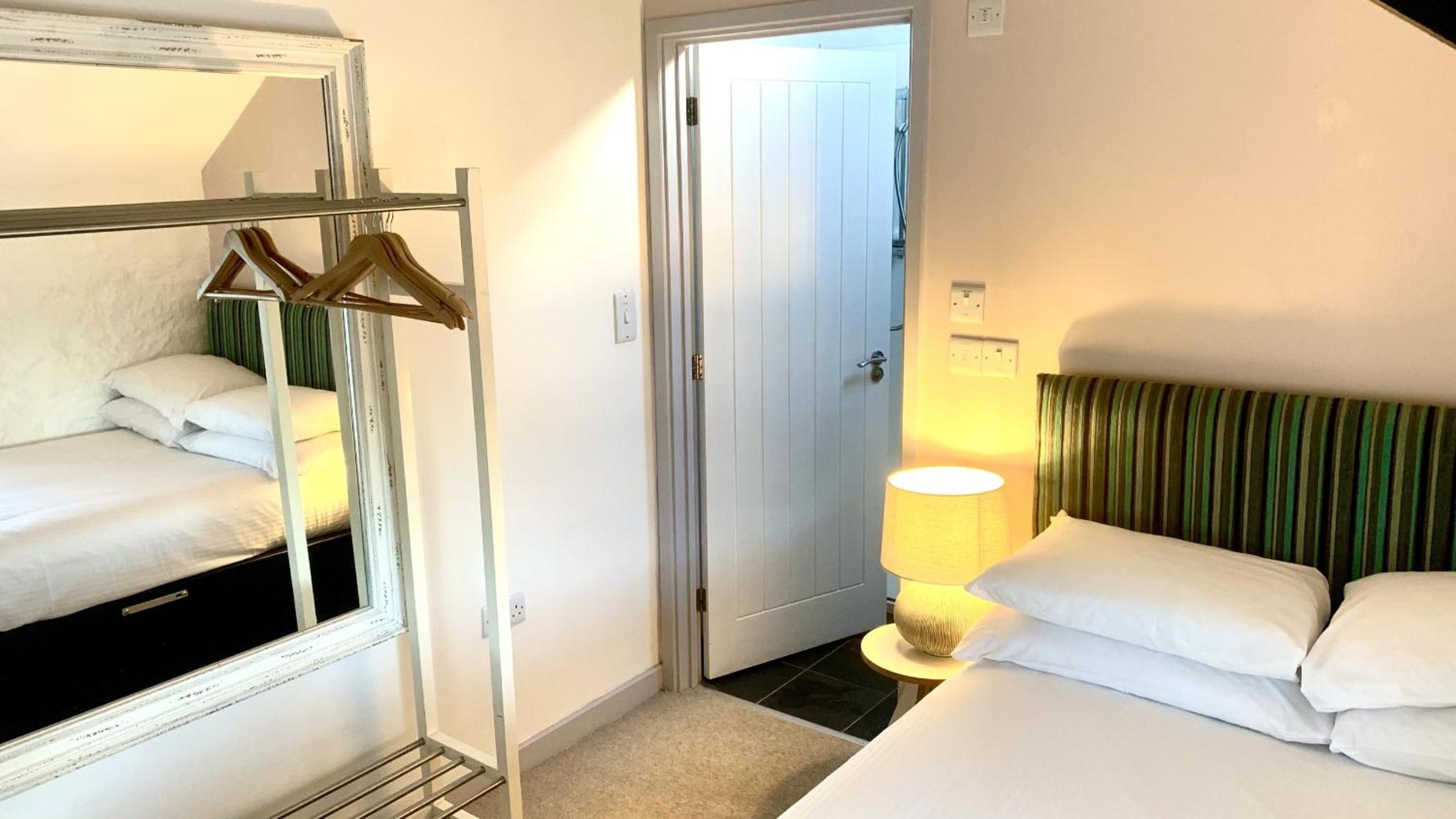 Budget Double Room photo 1