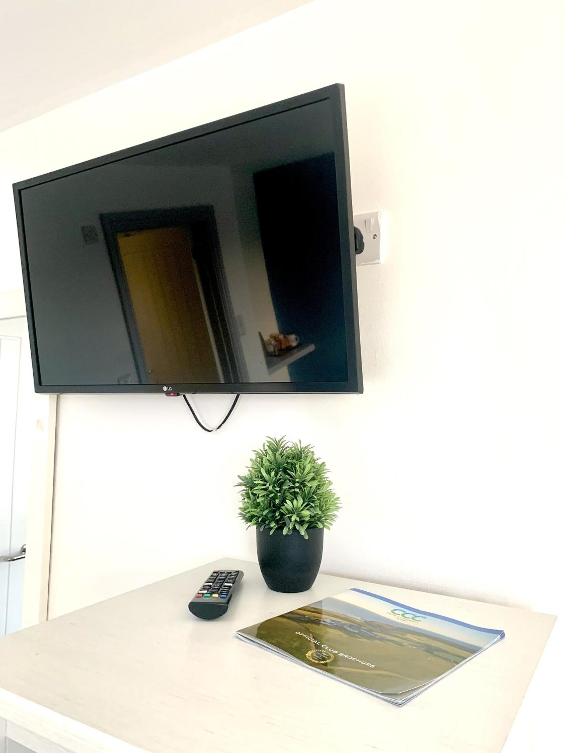 Standard Double or Twin Room - Photo 4