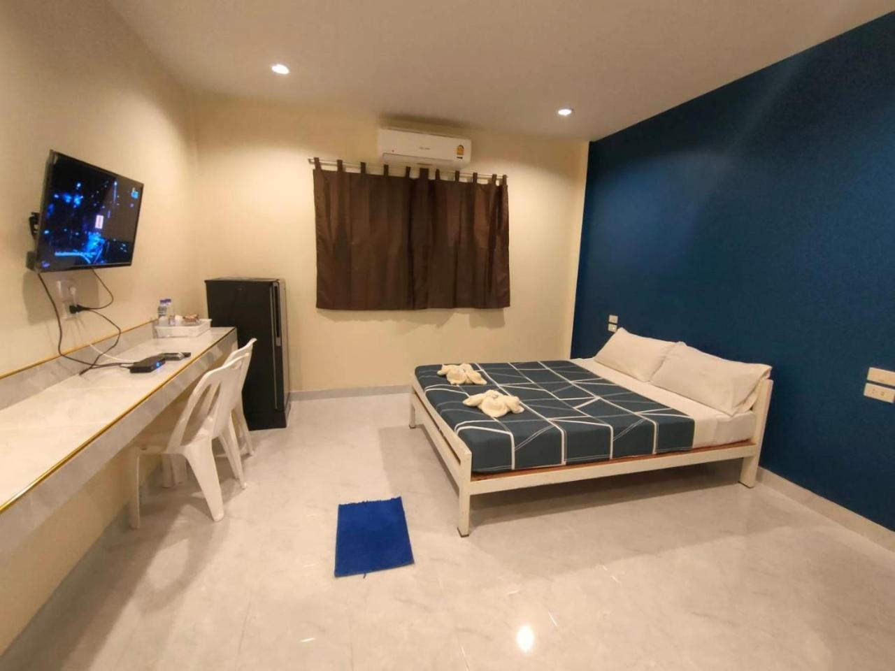 Deluxe Queen Room photo 3