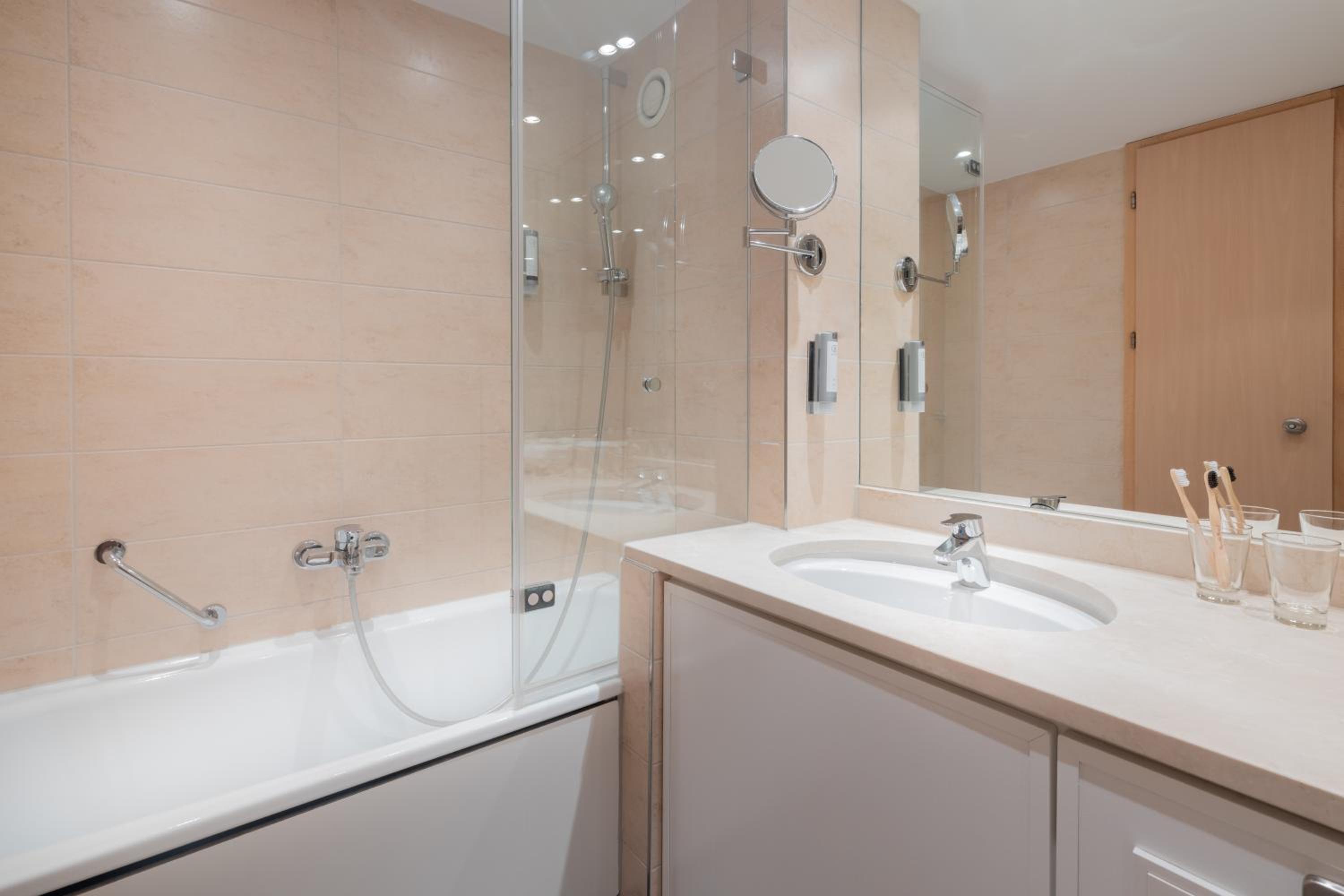 Superior Double Room photo 2