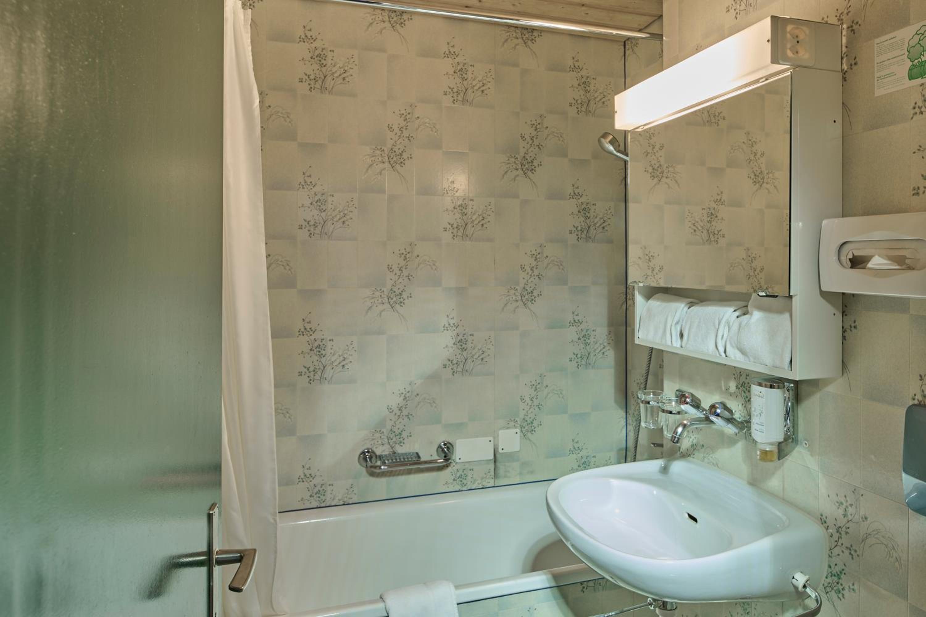 Triple Room - Photo 2