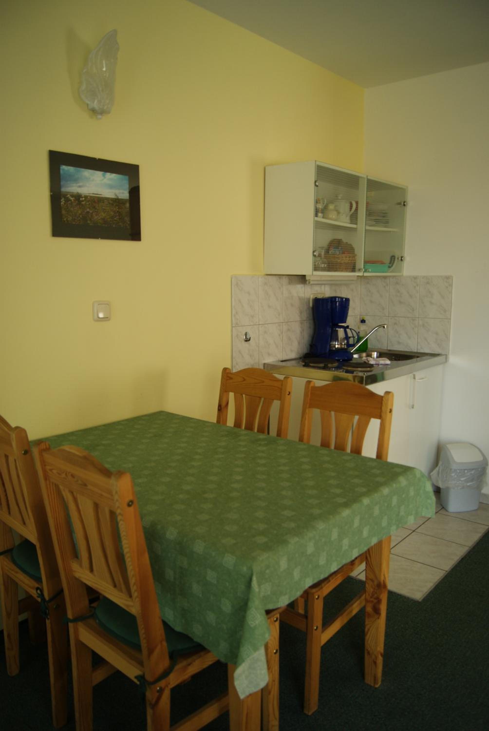 Apartment (2-4 Adults) photo 3