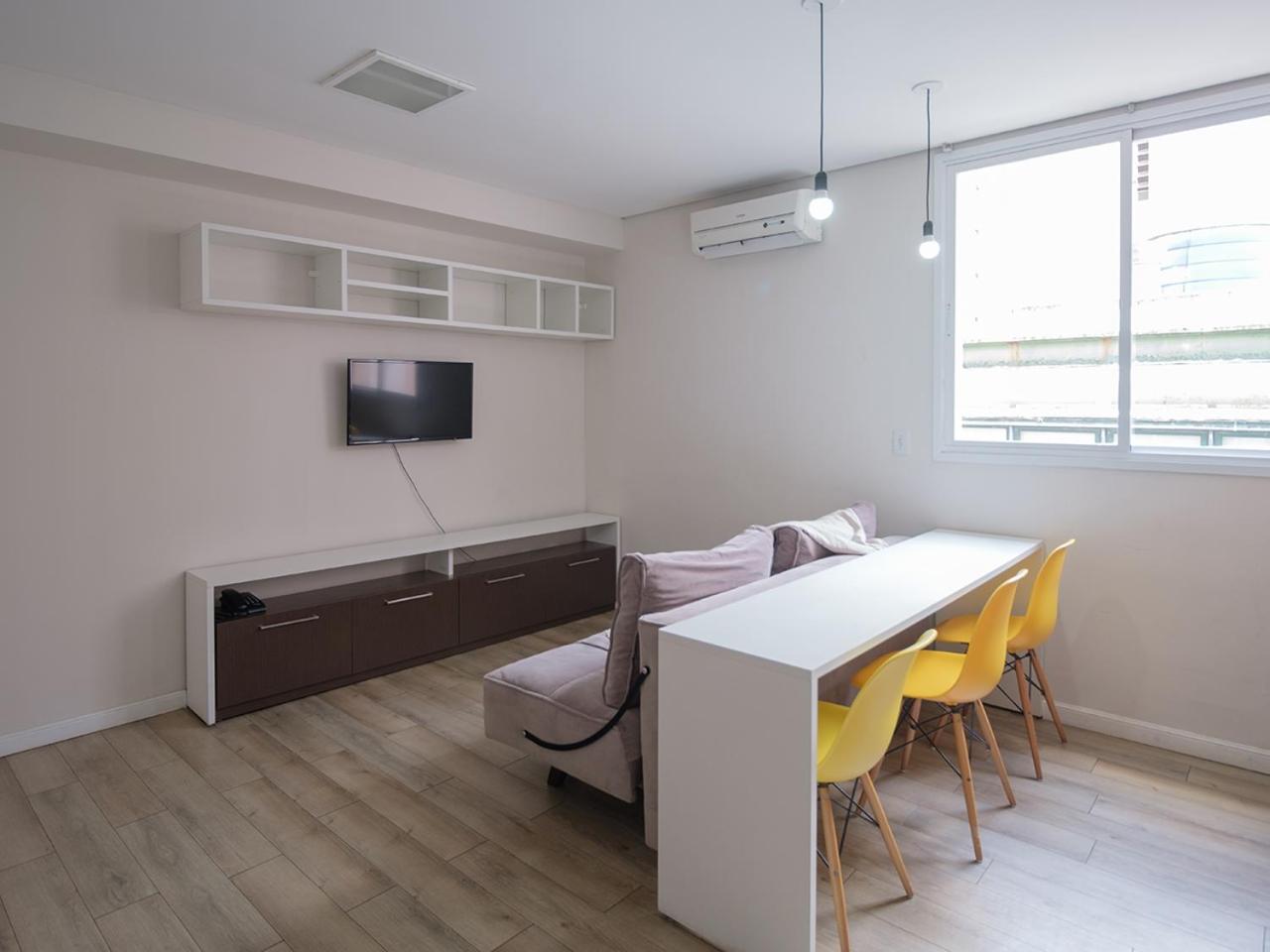 Deluxe Family Room photo 2
