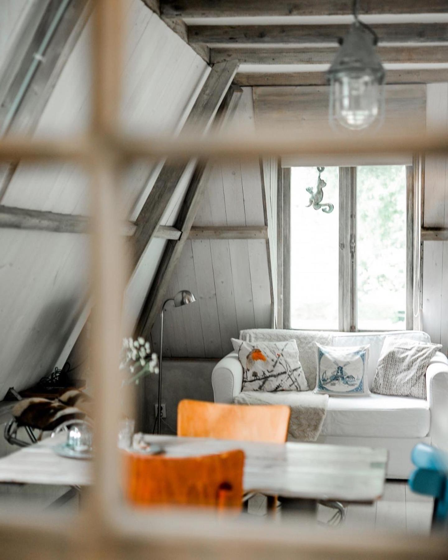 Studio Apartment photo 1