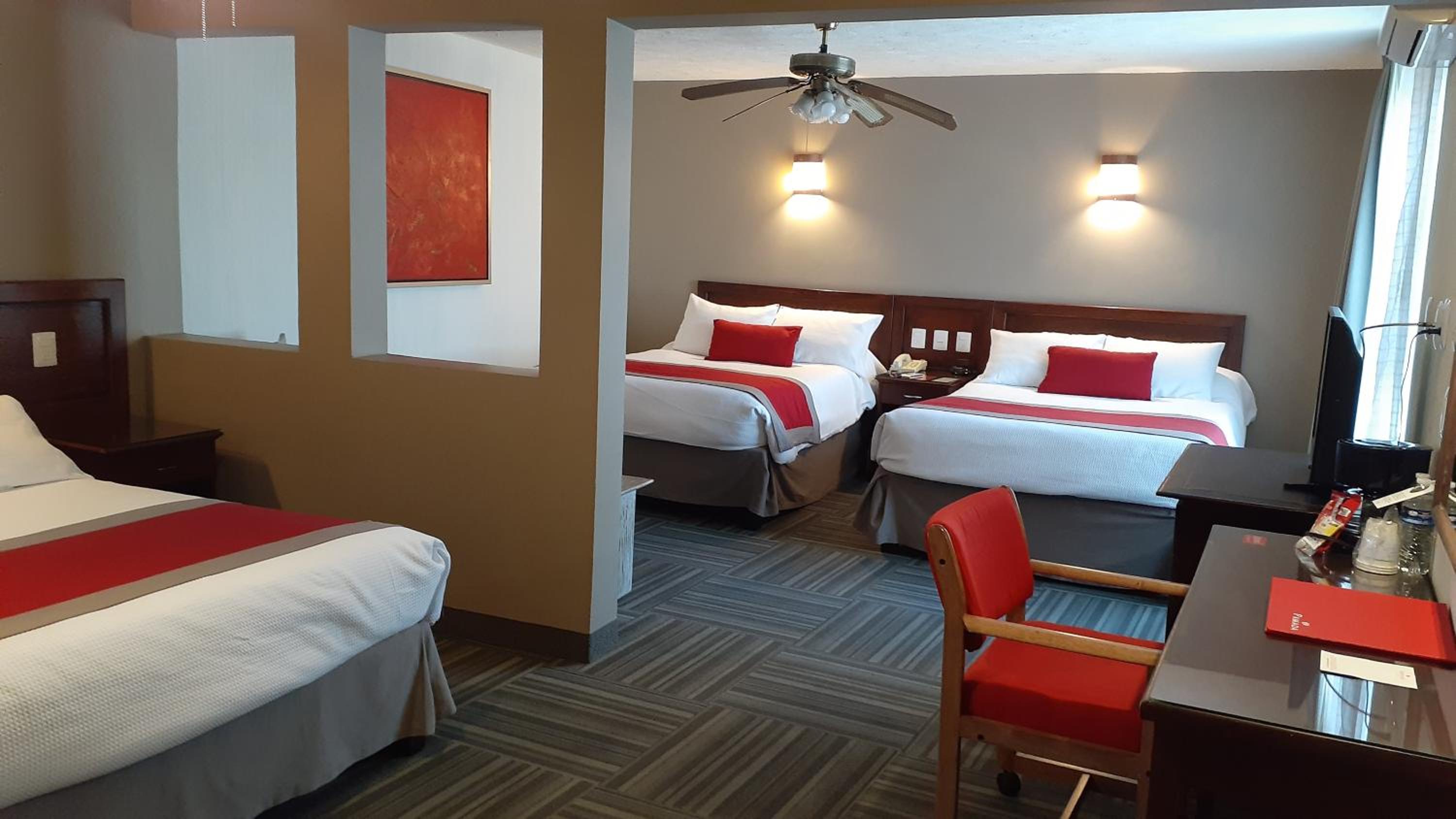 Triple Room- Non Smoking - Photo 5