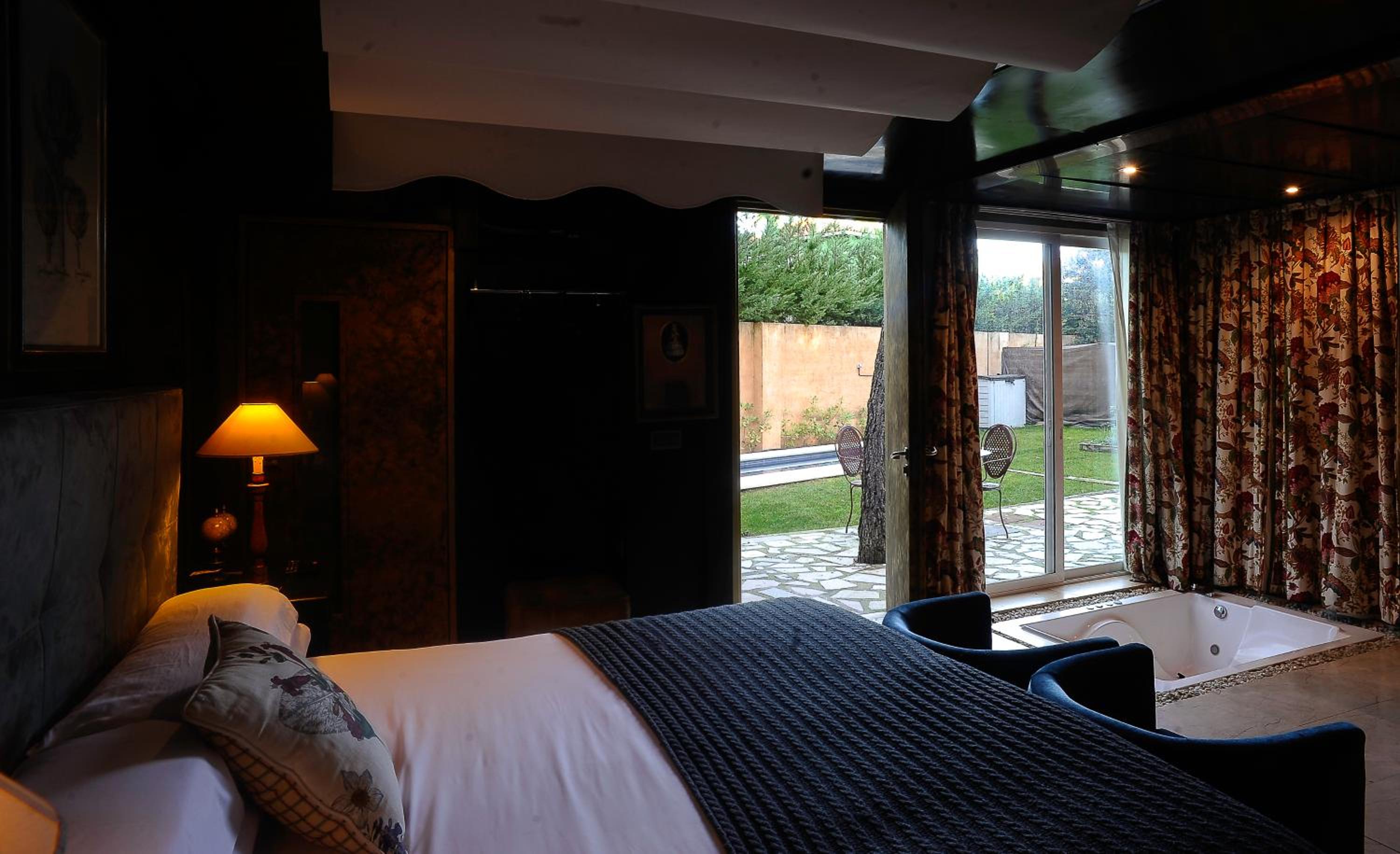 Chambre Double avec Baignoire Spa