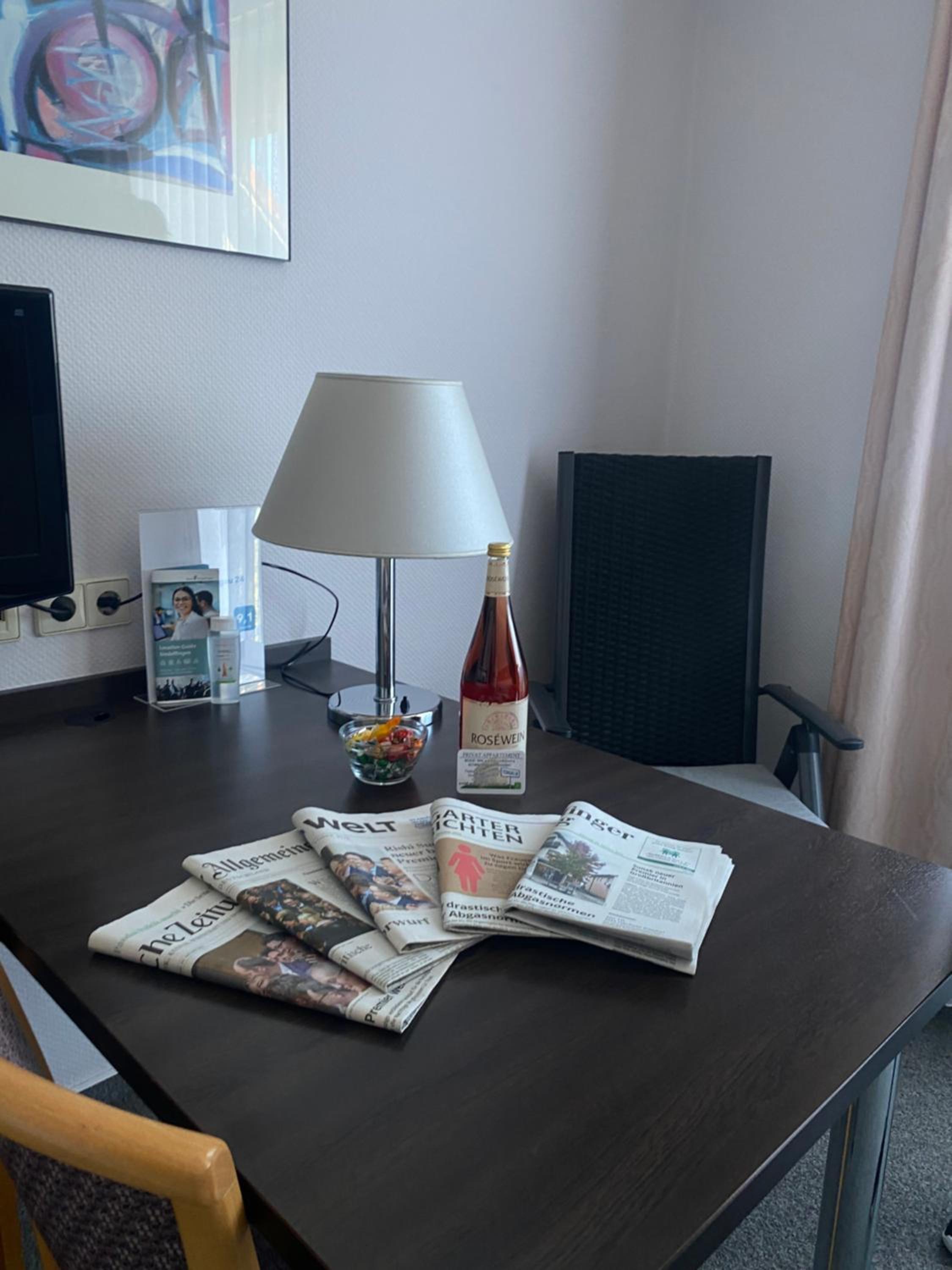 Apartment photo 3