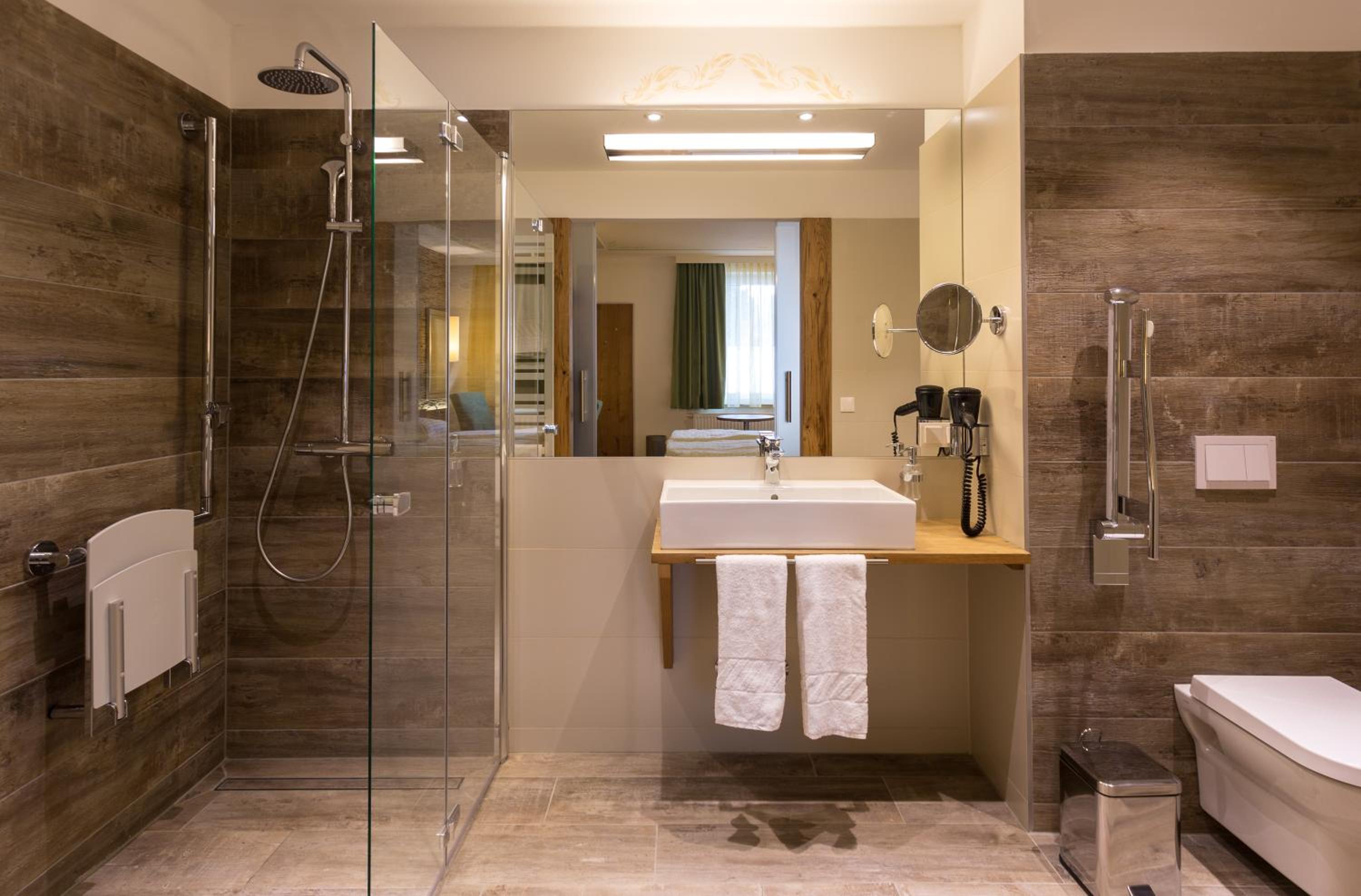 Double Room - Disability Access photo 2