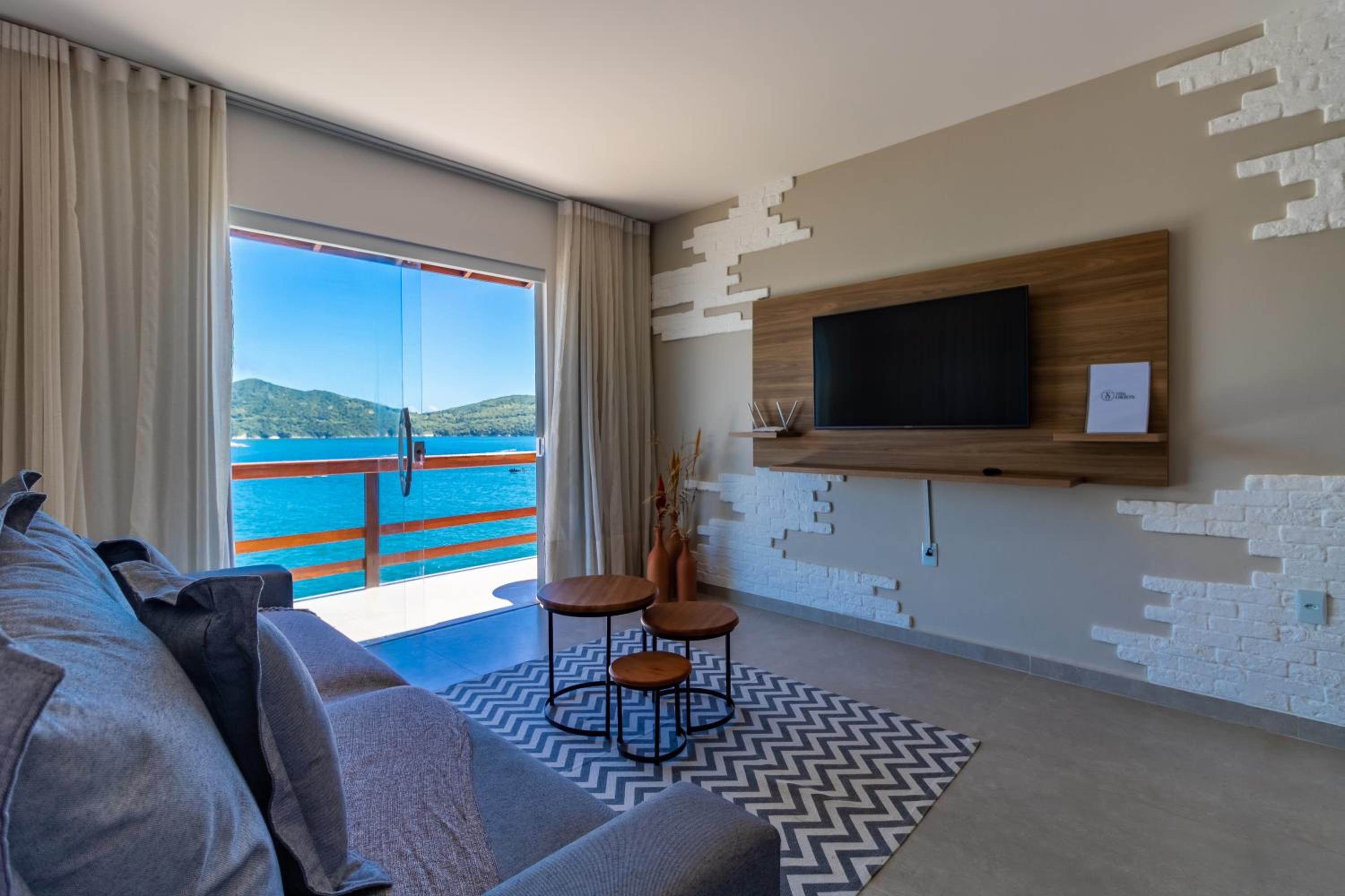 Apartment with Sea View