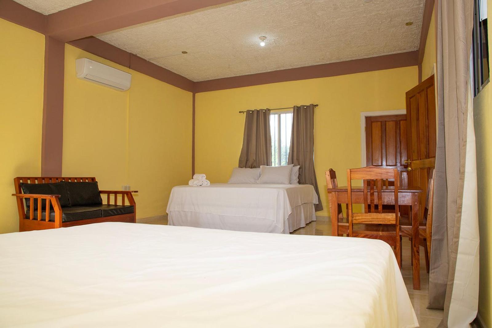 Deluxe Triple Room photo 3