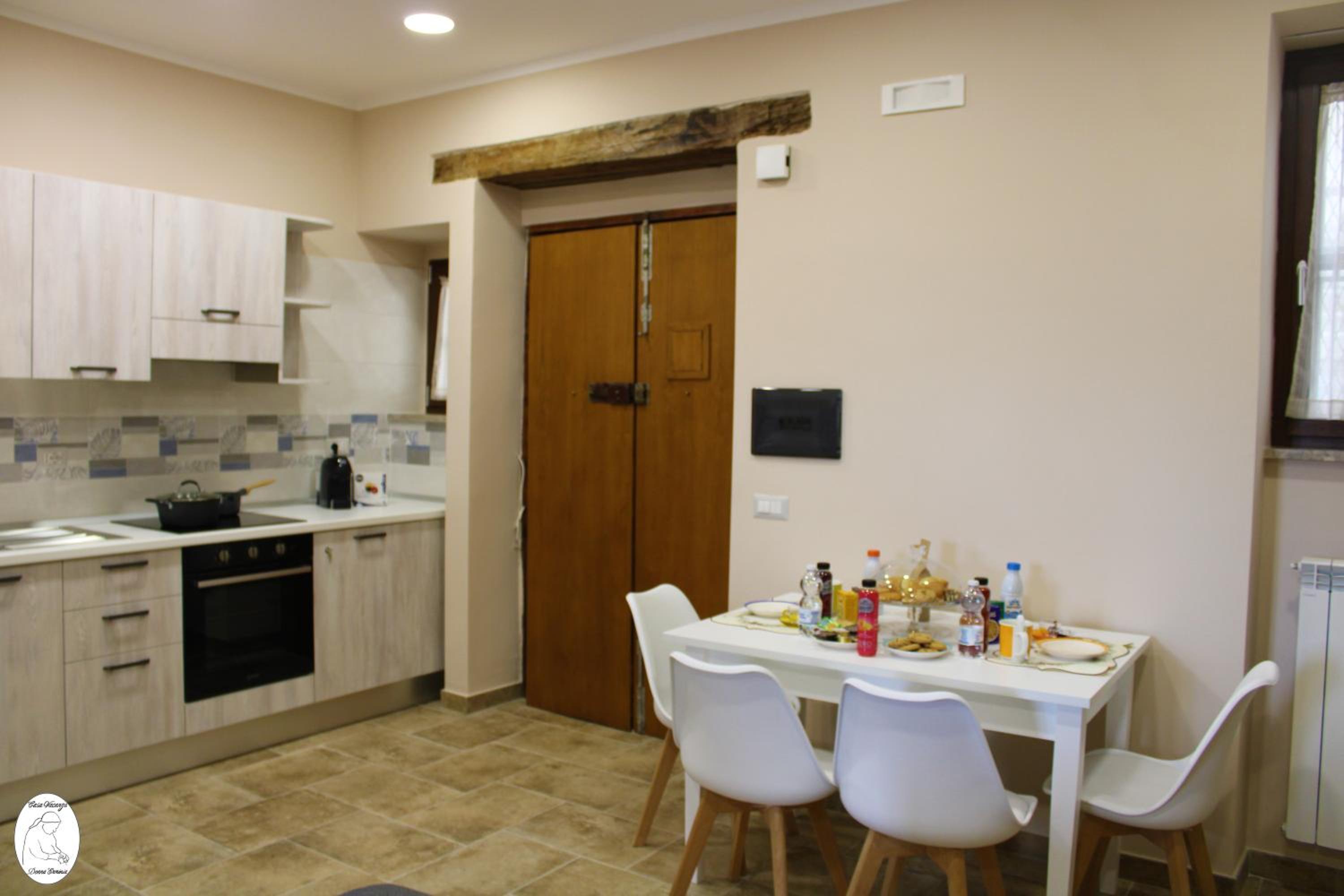 Two-Bedroom House photo 3