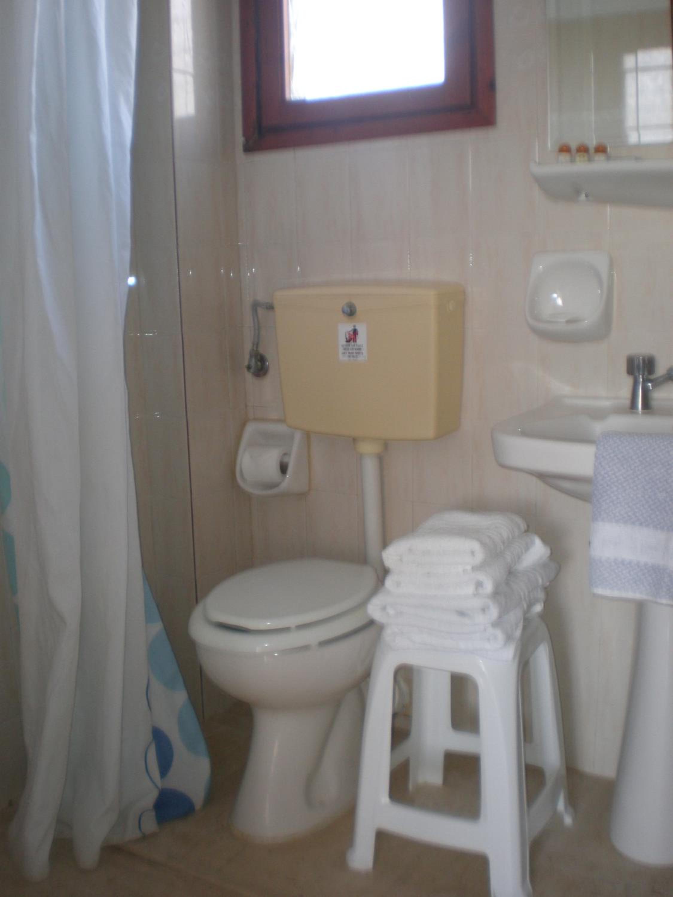 Special Offer - Budget Studio (2 Adults) photo 1
