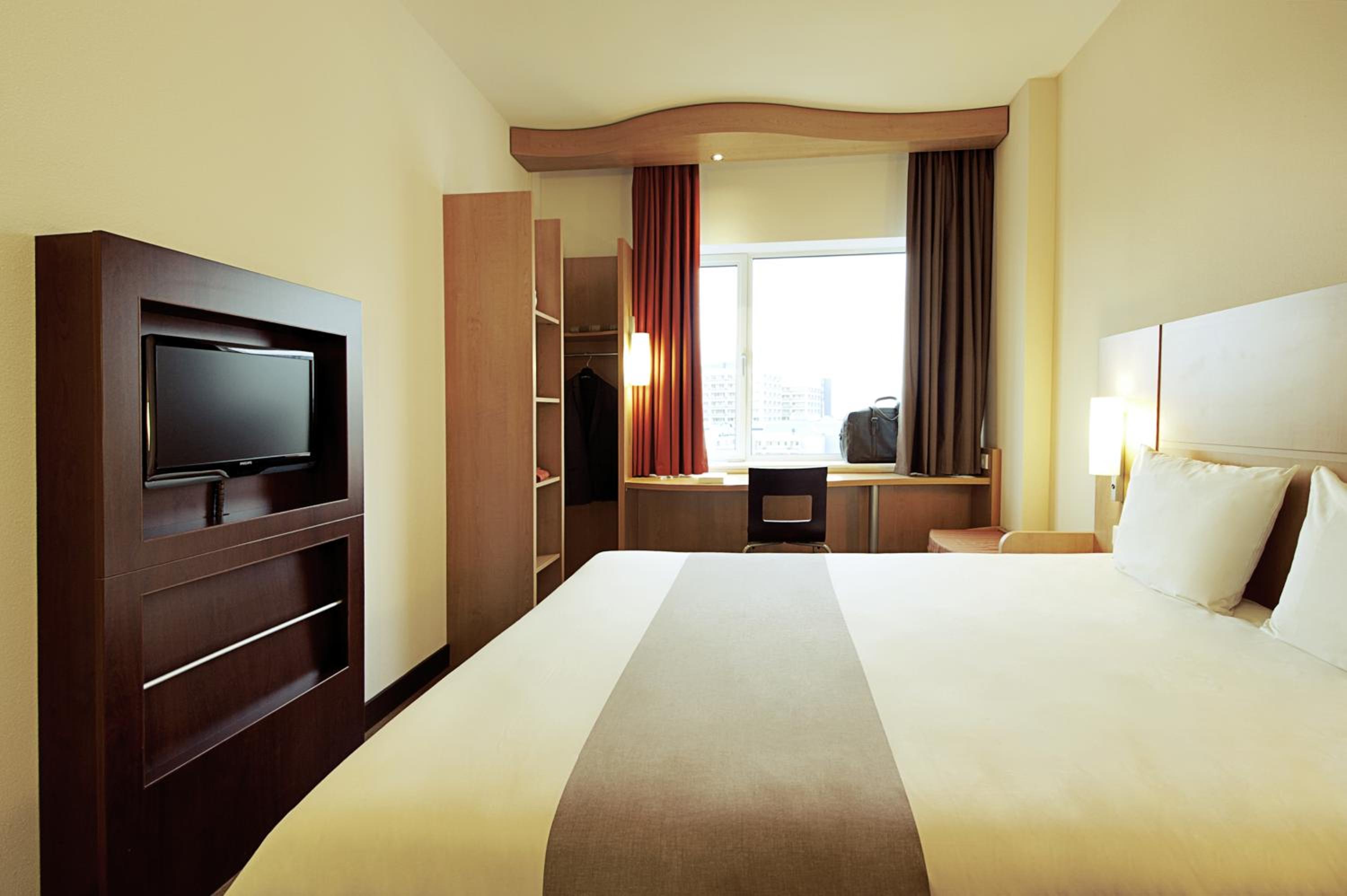Double Room - Photo 13