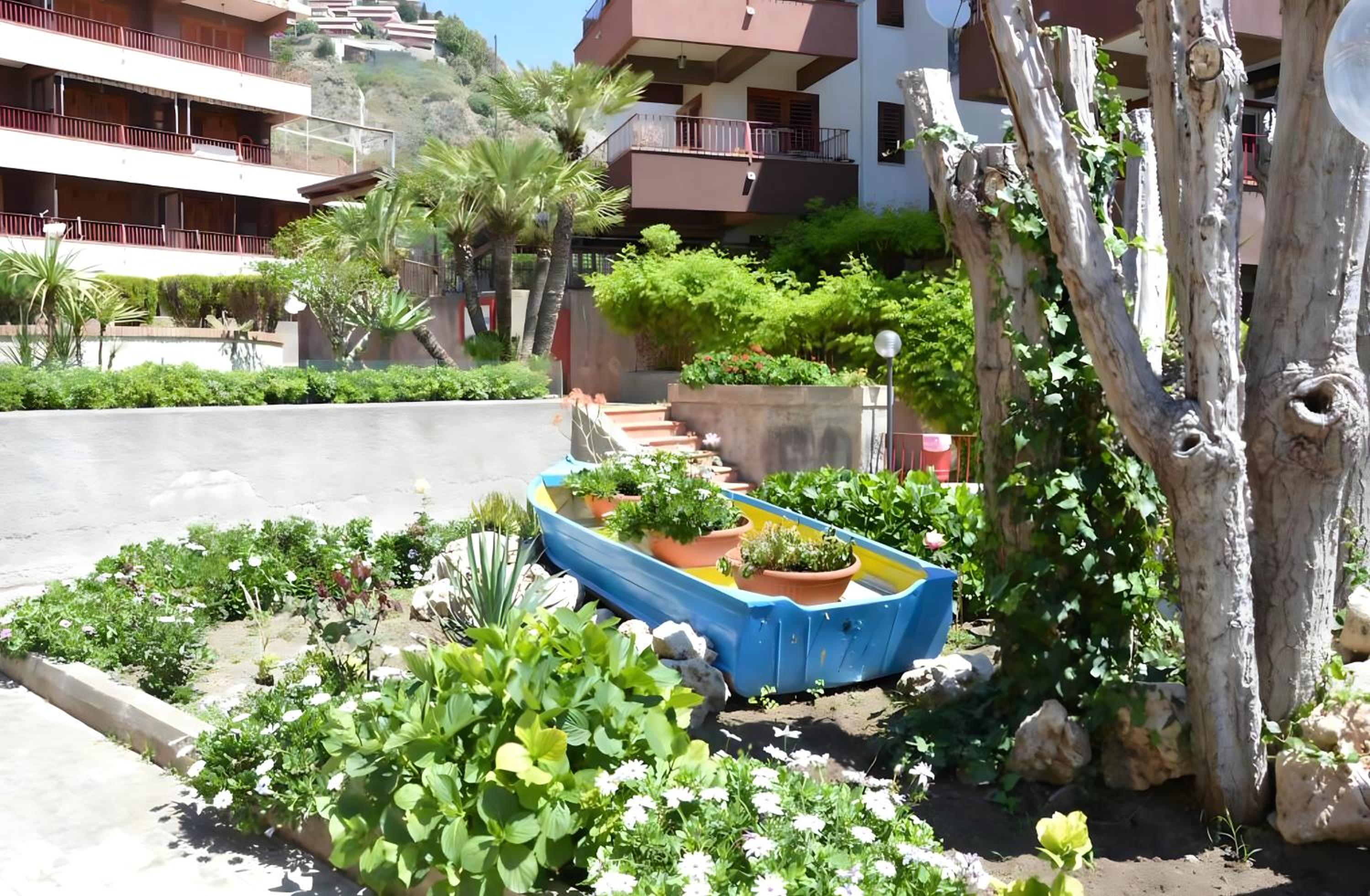 Apartment With Sea View photo 3