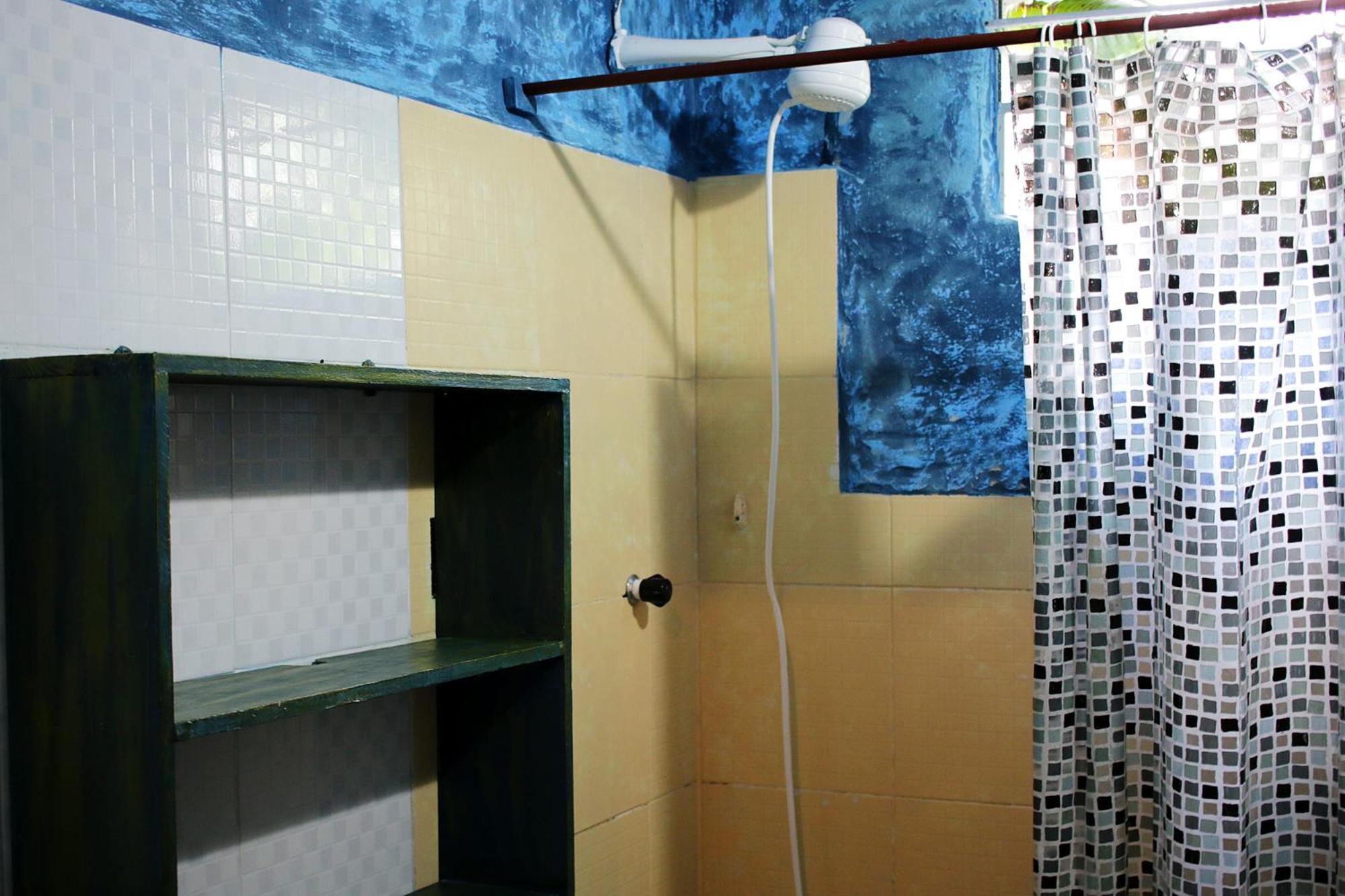 Female Dormitory Room photo 2
