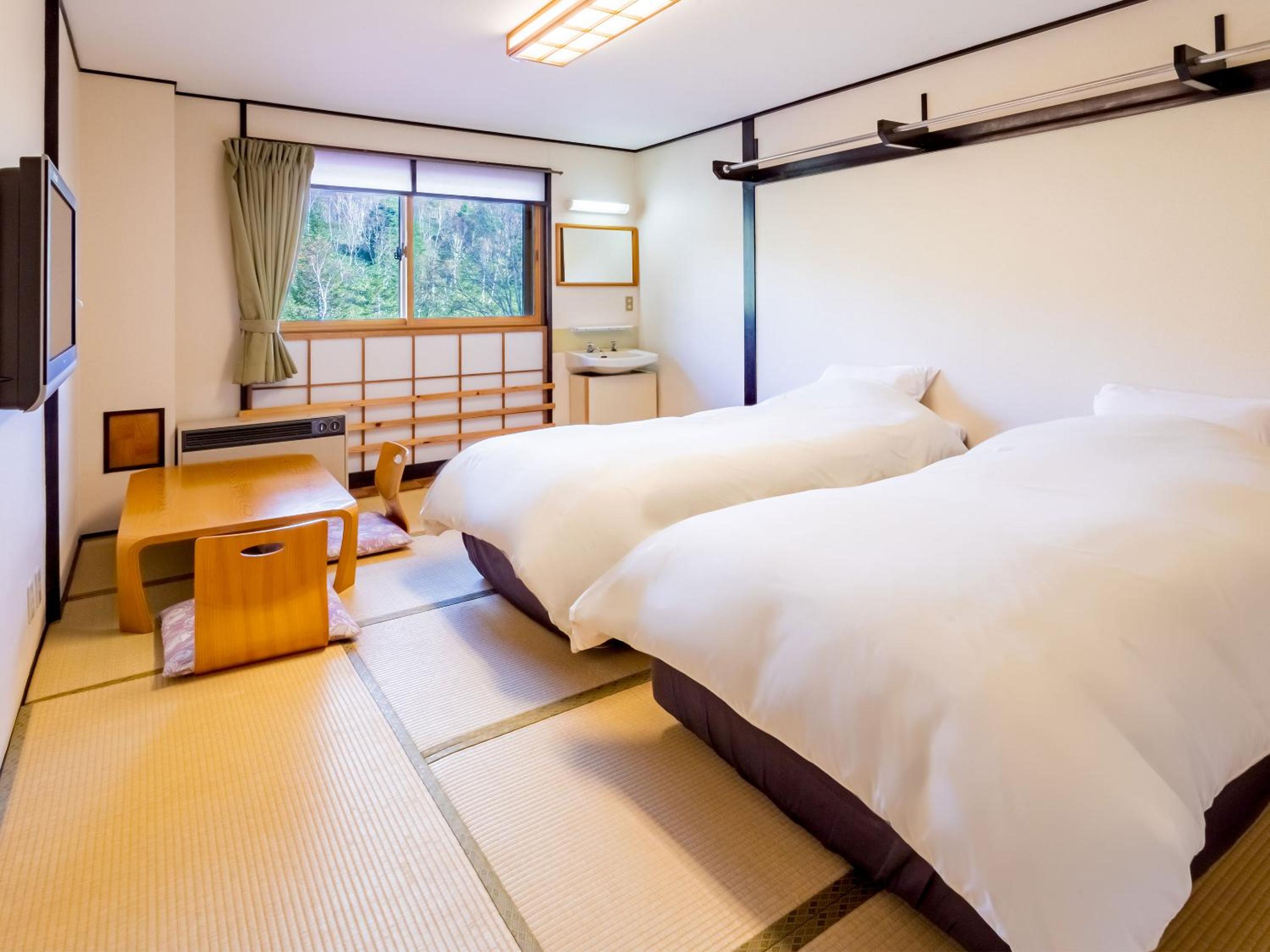 Twin Room with Shared Toilet