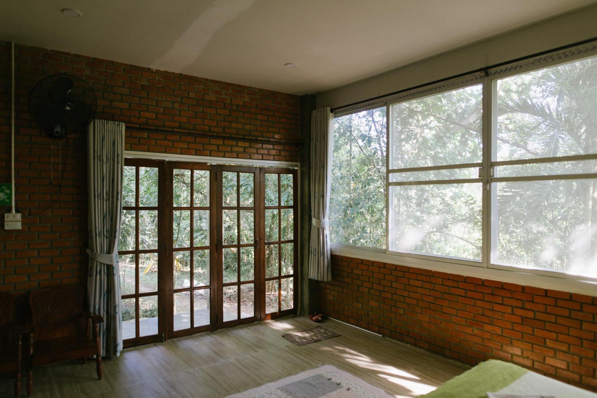 One-Bedroom House photo 1