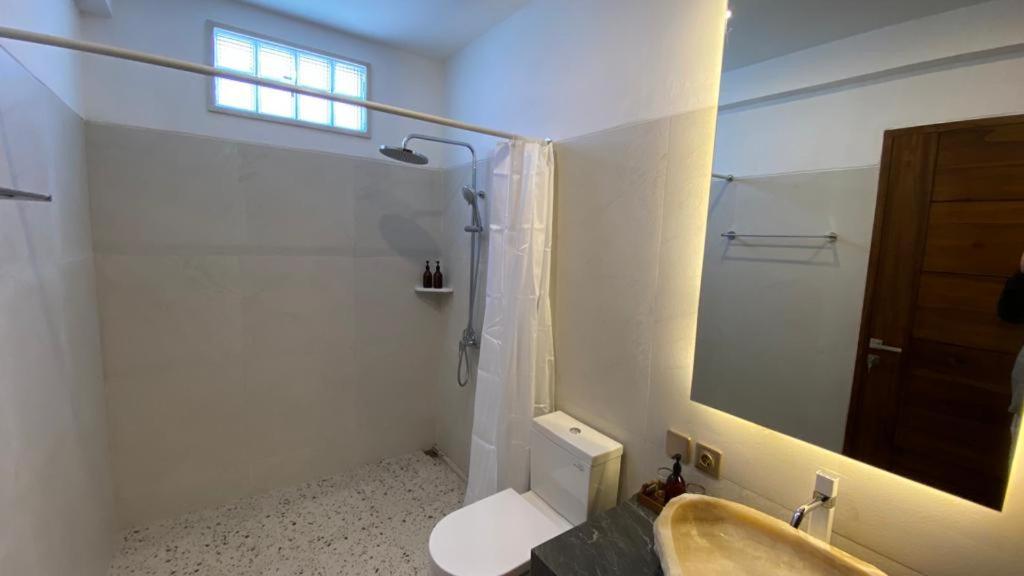 Double Room with Balcony and Sea View photo 2
